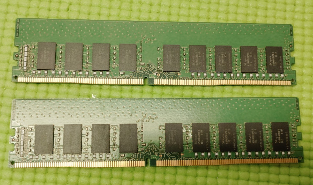 2x SK Hynix 16GB DDR4 ECC RDIMM PC4-2133P Server Memory HMA82GU7MFR8N-TF
