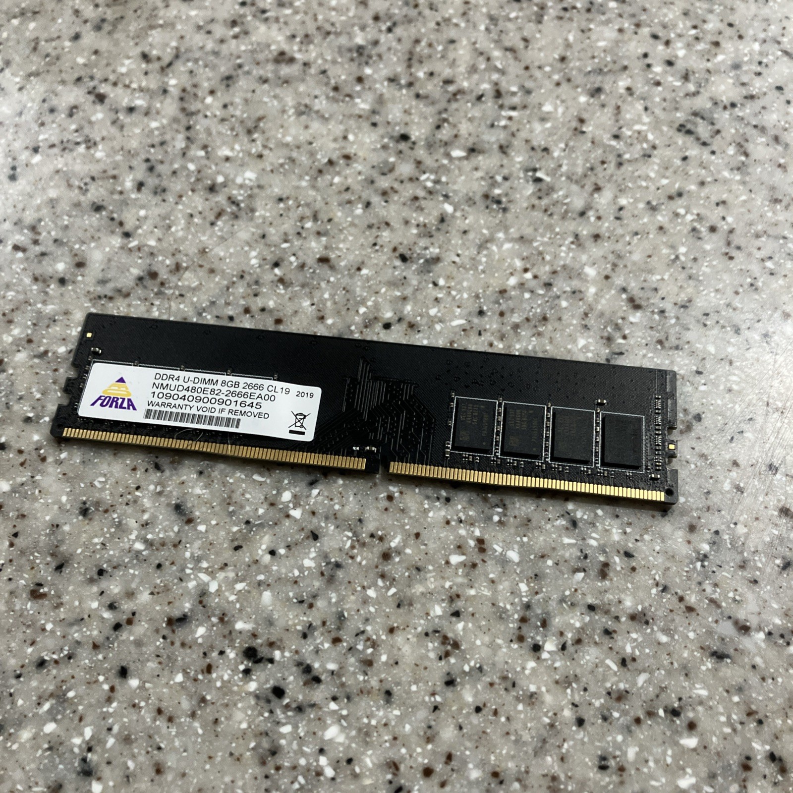 Forza DDR4 U-DIMM 8GB 2666MHz CL19 DIMM NMUD480E84-2666EA00 Desktop RAM