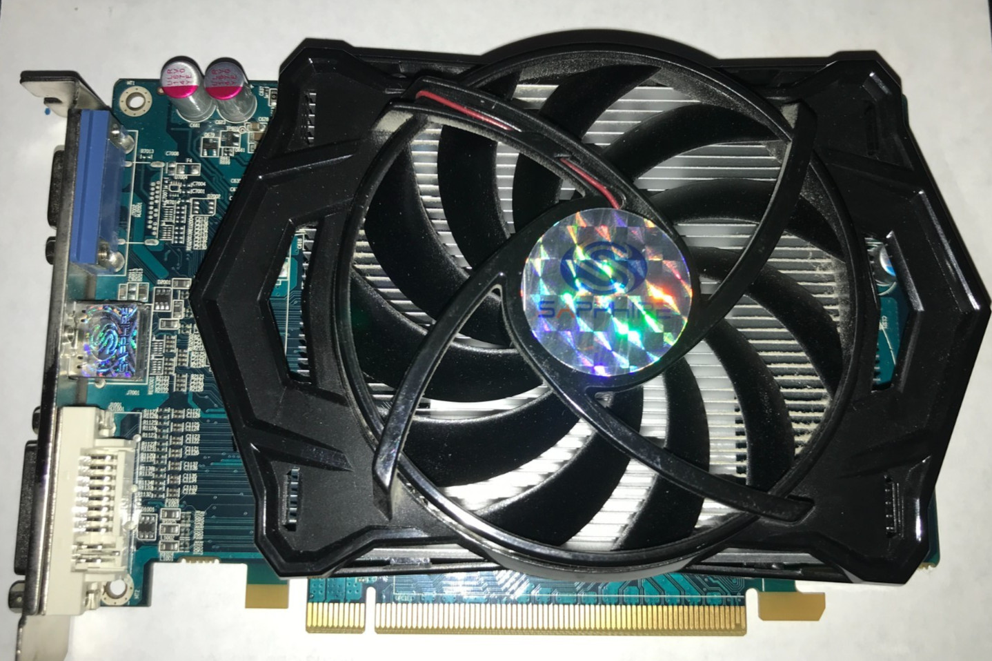 Sapphire ATI Radeon HD 4670 P/N 288-DE101-140SA 1GB DDR3 PCI-E