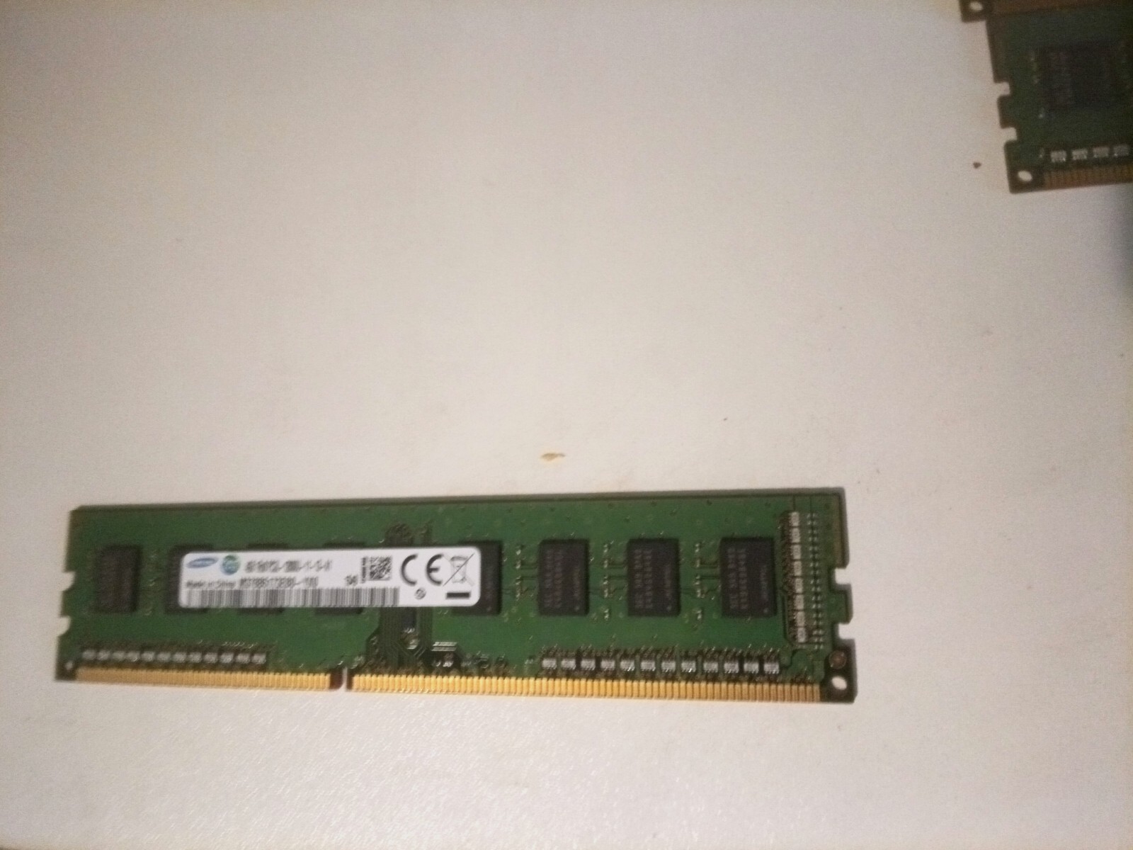 Samsung 4GB (1 x 4GB) PC3-12800 (DDR3-1600) Memory (M378B5173QH0CK0)