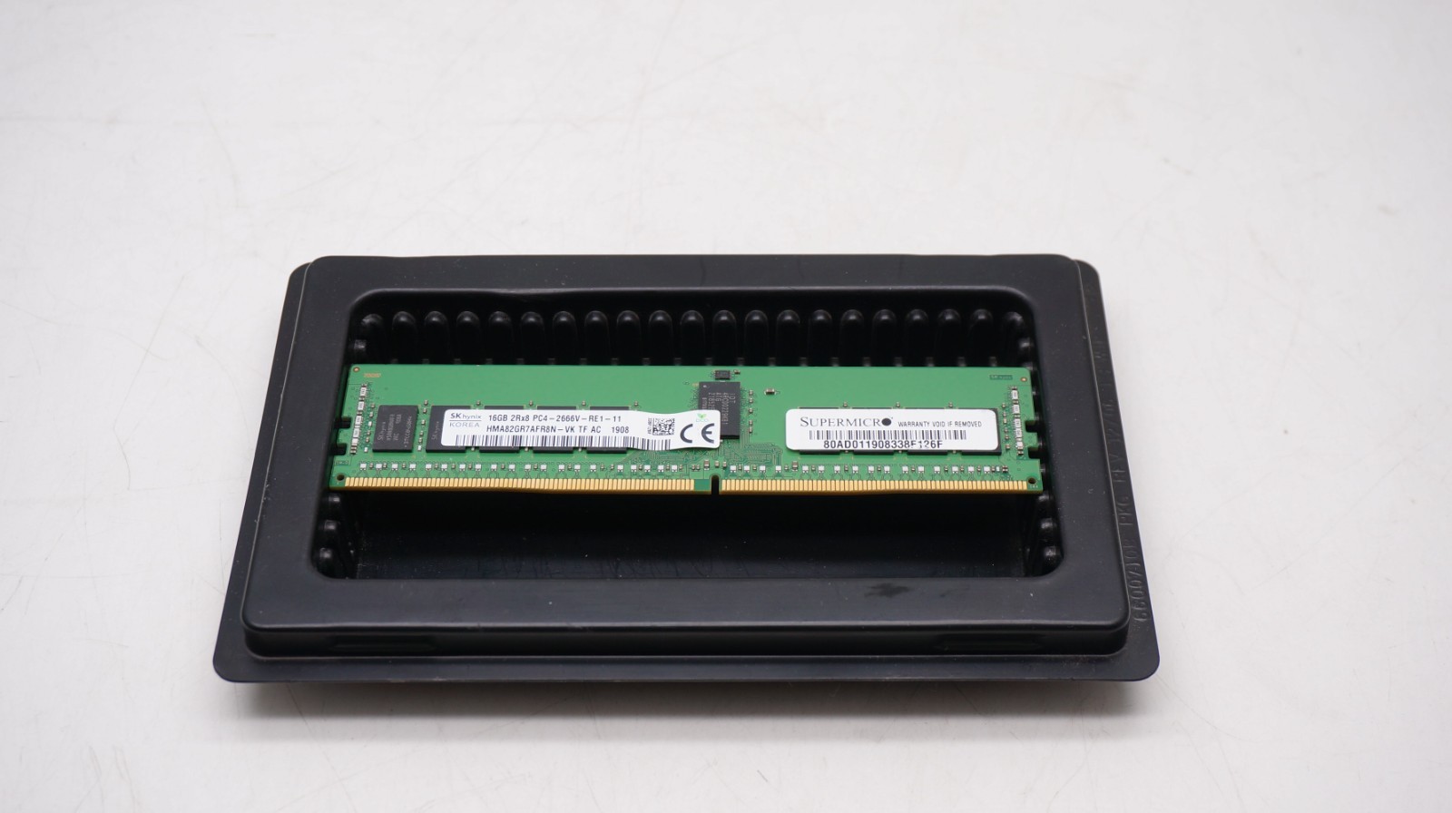 SK hynix 16GB 2Rx8 PC4-2666V Registered ECC Server Memory -HMA82GR7AFR8N-VK