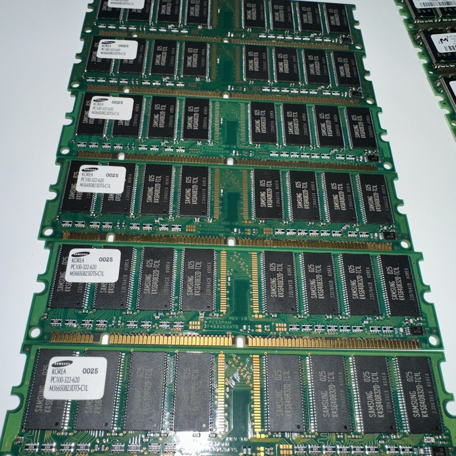Samsung 64MB SDRAM PC100 ECC Memory 168-Pin DIMM KMM374S823ATL-G2 Vintage Server