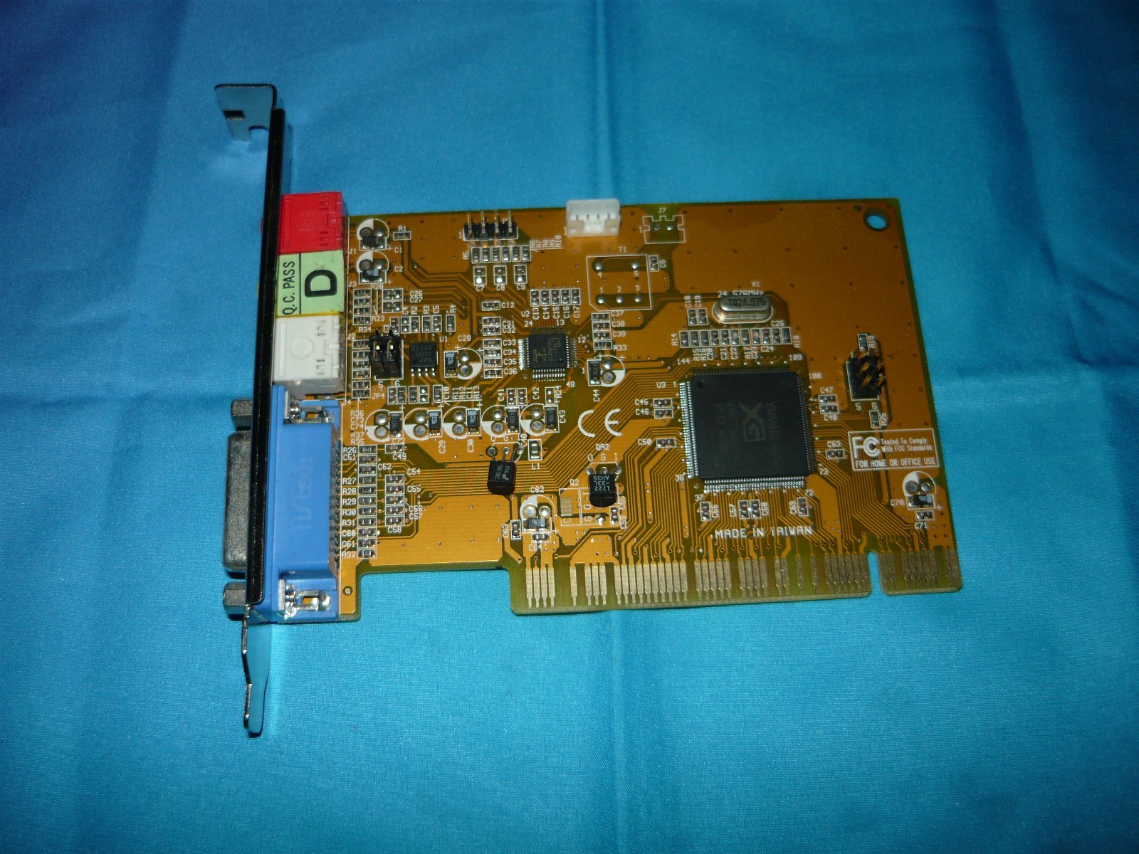 Vintage PC Chips YMF724 PCI Sound Card Stereo Gameport Used Good