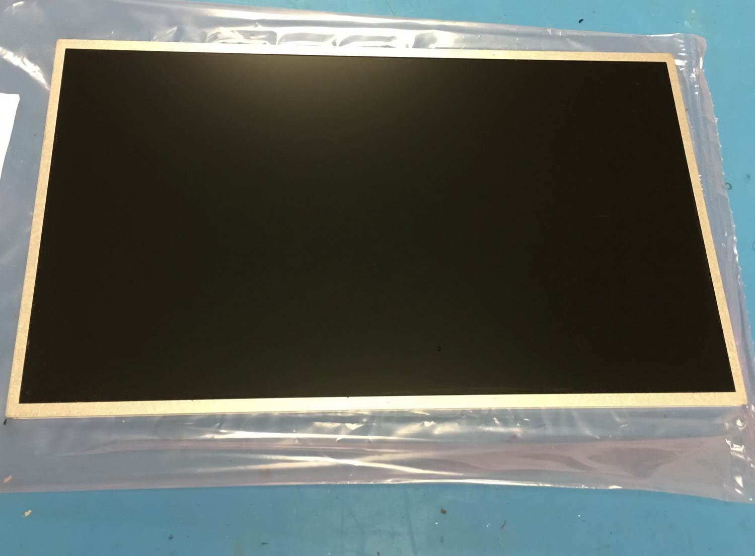 ASUS G75VW 17.3″ LCD SCREEN 1920×1080 40 Pin Full HD N173HGE-L11 REV.C1 Grade A