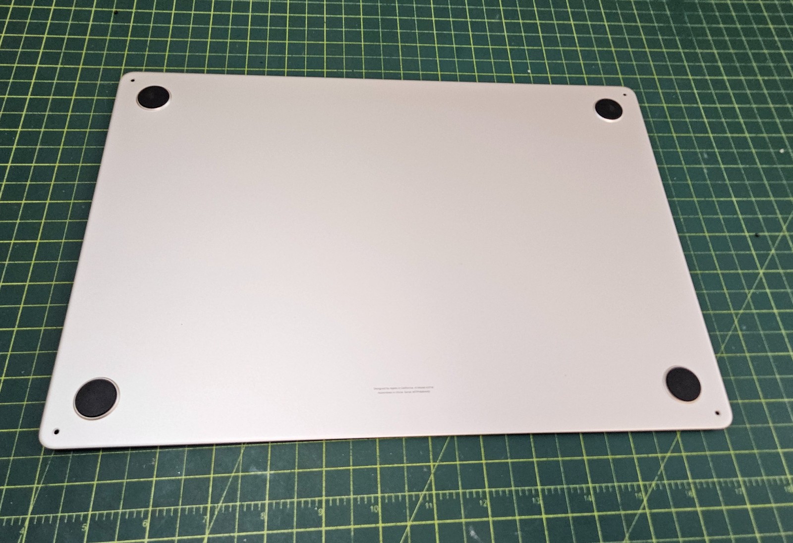 Apple MacBook Air 15 A3114 2024 M3 Lower Bottom Case Base Cover Silver #c675