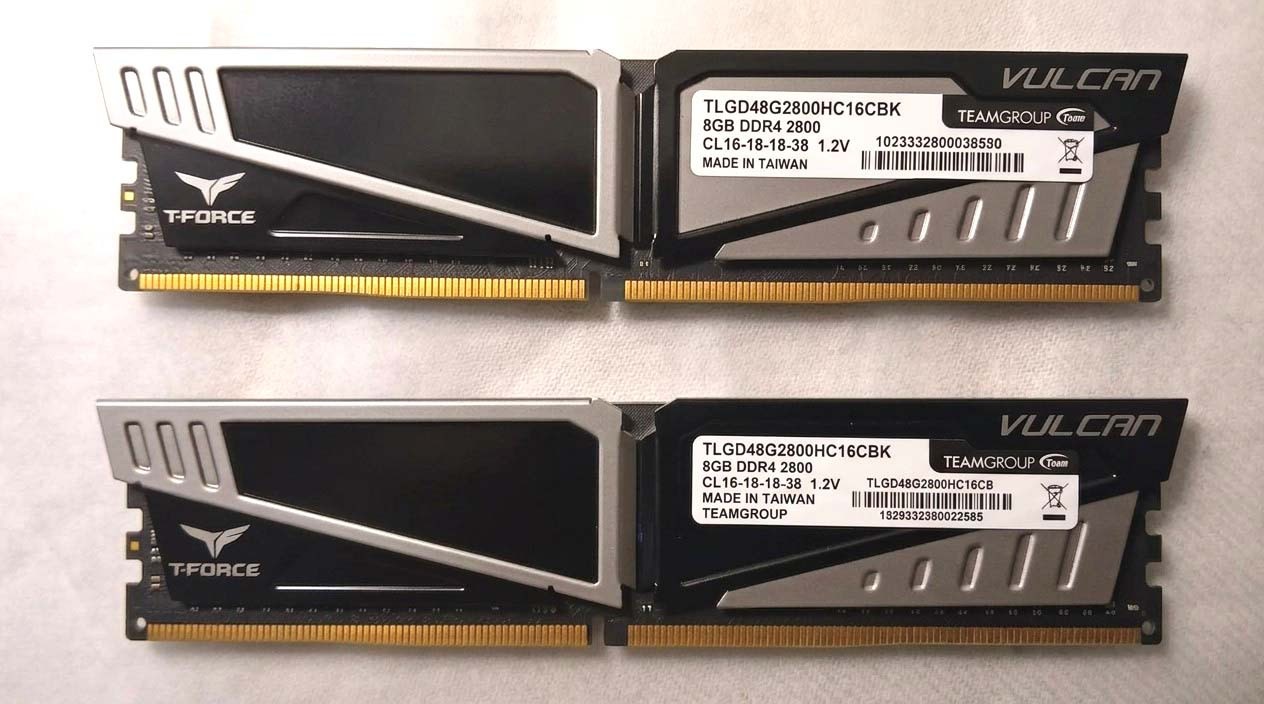 Team T-FORCE VULCAN 16GB (2 x 8GB) 288-Pin PC RAM DDR4 2800 CL16