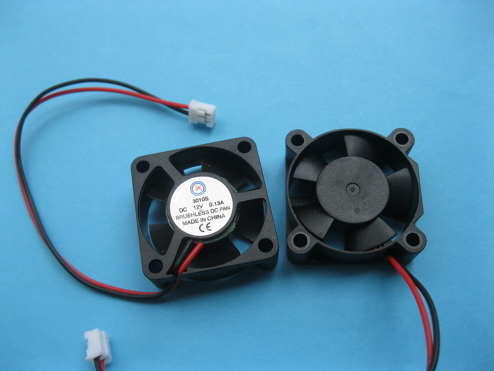10 pcs Brushless DC Cooling Fan 12V 3010S 5 Blade 30x30x10mm Sleeve Bearing 2pin