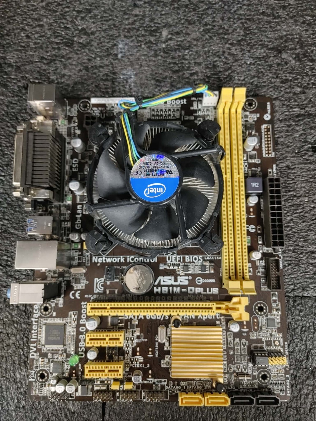 Asus H81M-D plus Micro-ATX Motherboard DDR4 LGA1150 w/ Intel i5-4590