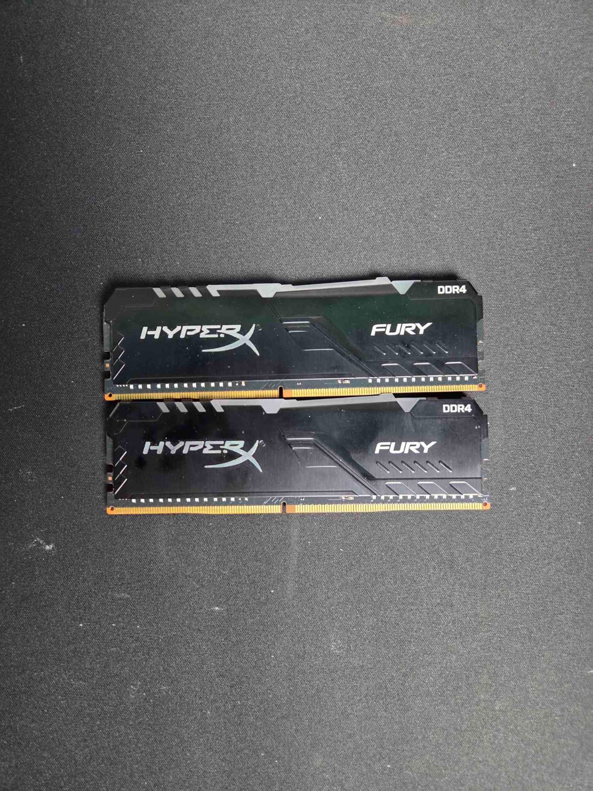 HP Kingston 16GB DDR4 3733 HP37D4U1S8MR-8XR RGB 288pin Desktop DIMM RAM