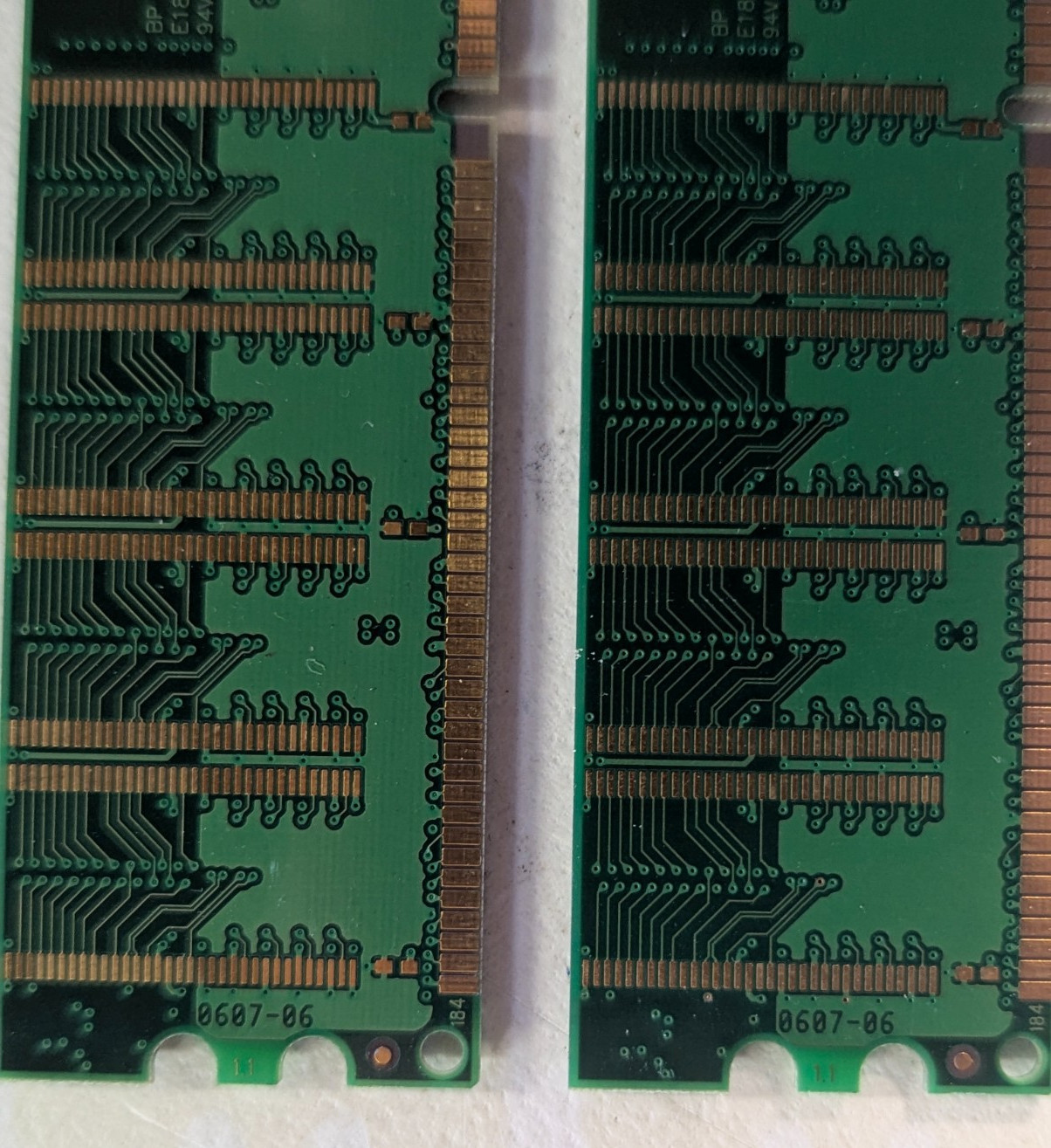 DRAM Master 512MB Kit 2x256MB PC3200 DDR400 DDR1 184-Pin DIMM RAM
