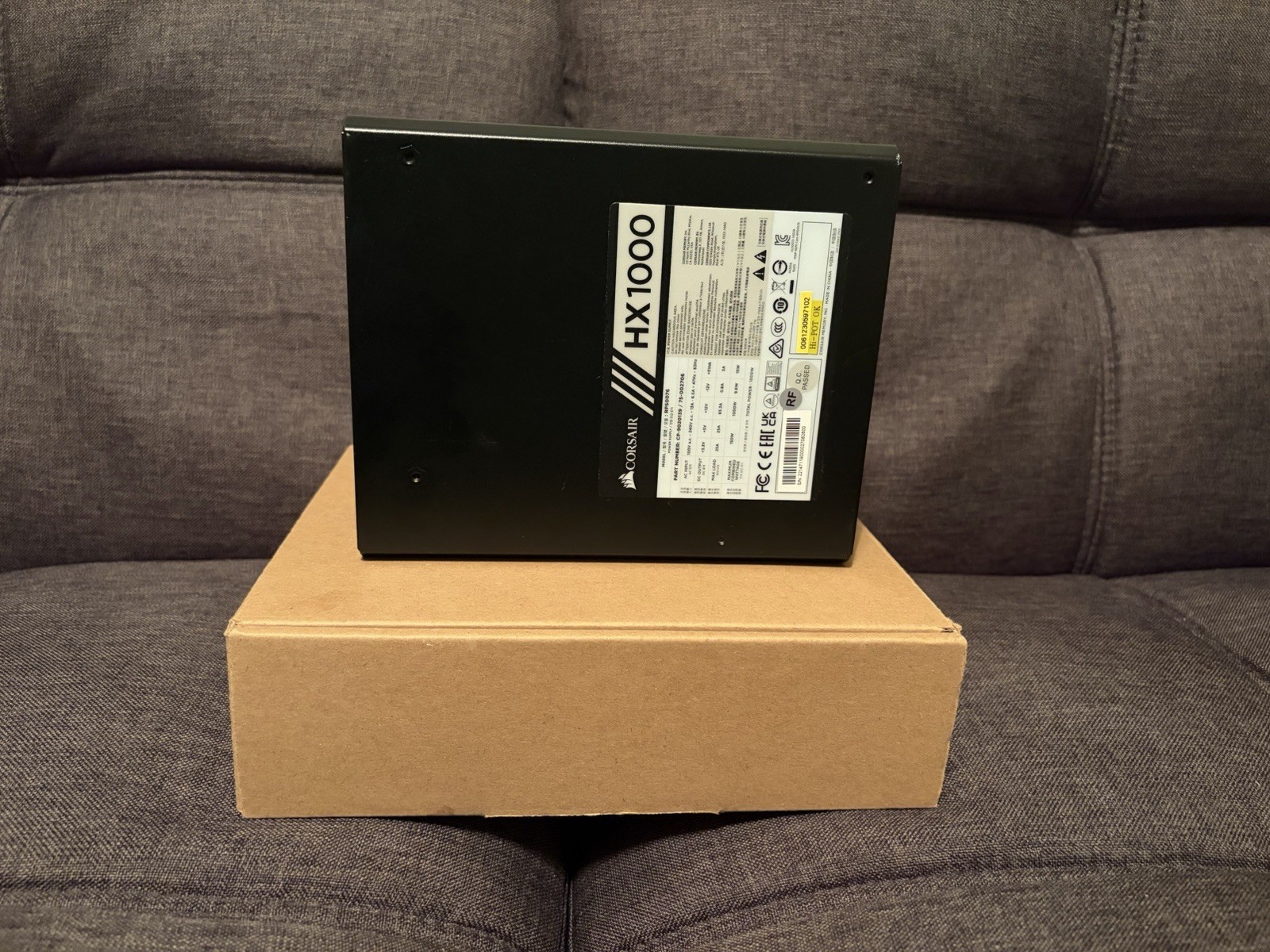 Corsair HX1000 Platinum 1000 W 80+ Platinum Fully Modular PSU + Power Cable 9/10