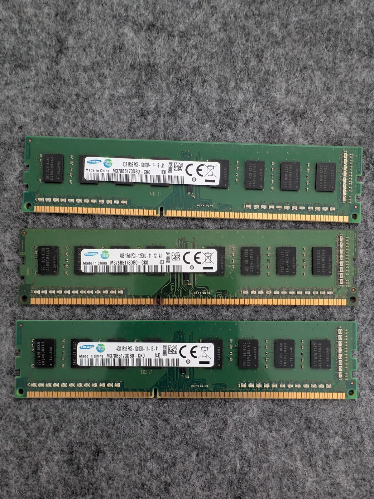 Samsung 12GB (1 x 4GB) PC3-12800 (DDR3-1600) Memory (M378B5173QH0CK0)
