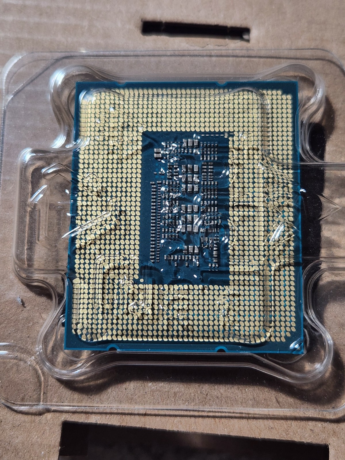 Intel i7-12700 BX8071512700 Desktop Processor 12 core 2.1GHz new in box