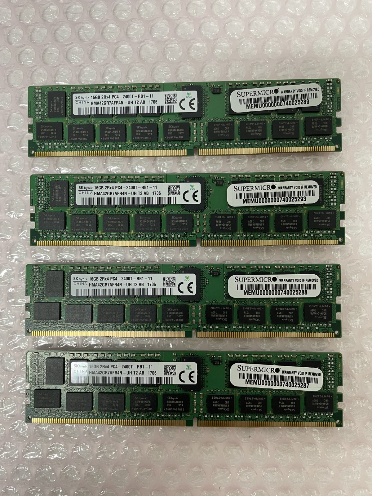 Lot(4) SK hynix 16GB DDR4-2400T PC4-19200 ECC Server Memory HMA42GR7AFR4N-UH
