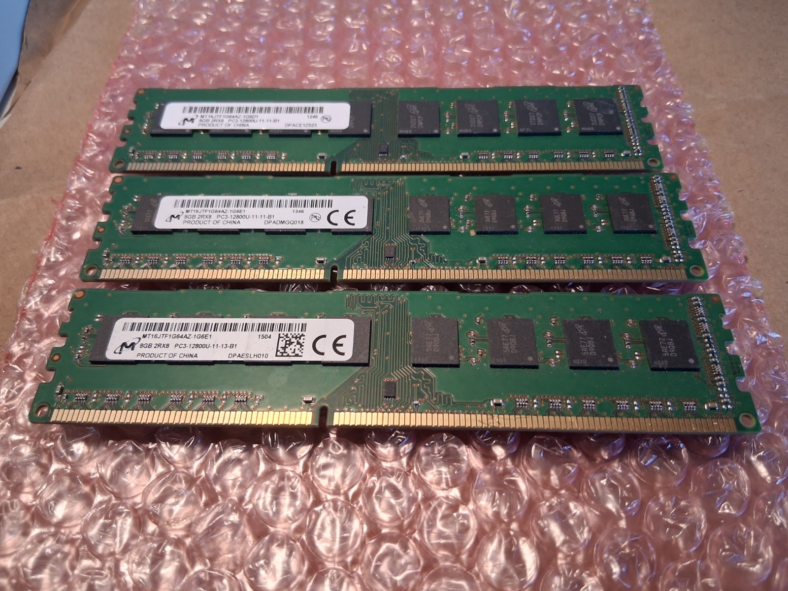 24GB (3×8GB) DDR3 PC3-12800U-11-11-B1 – Micron MT16JTF1G64AZ-1G6E1
