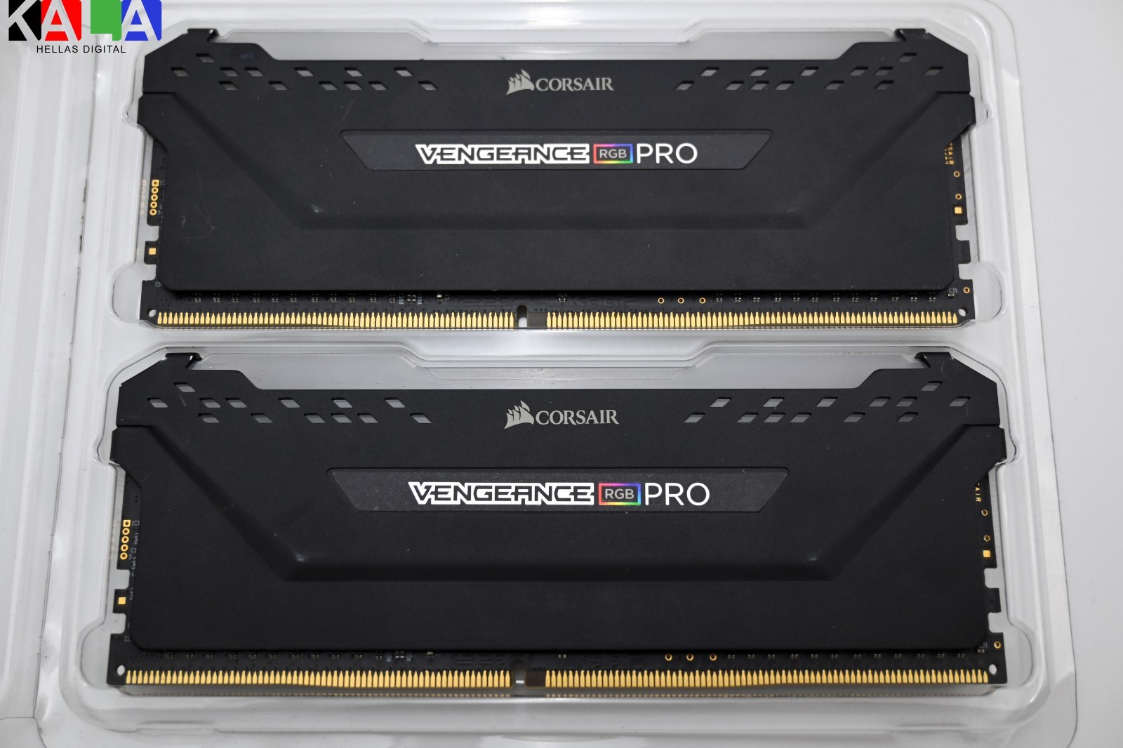 Corsair Vengeance RGB Pro 16GB 2x8GB DDR4-3200 C16 CMW16GX4M2C3200C16