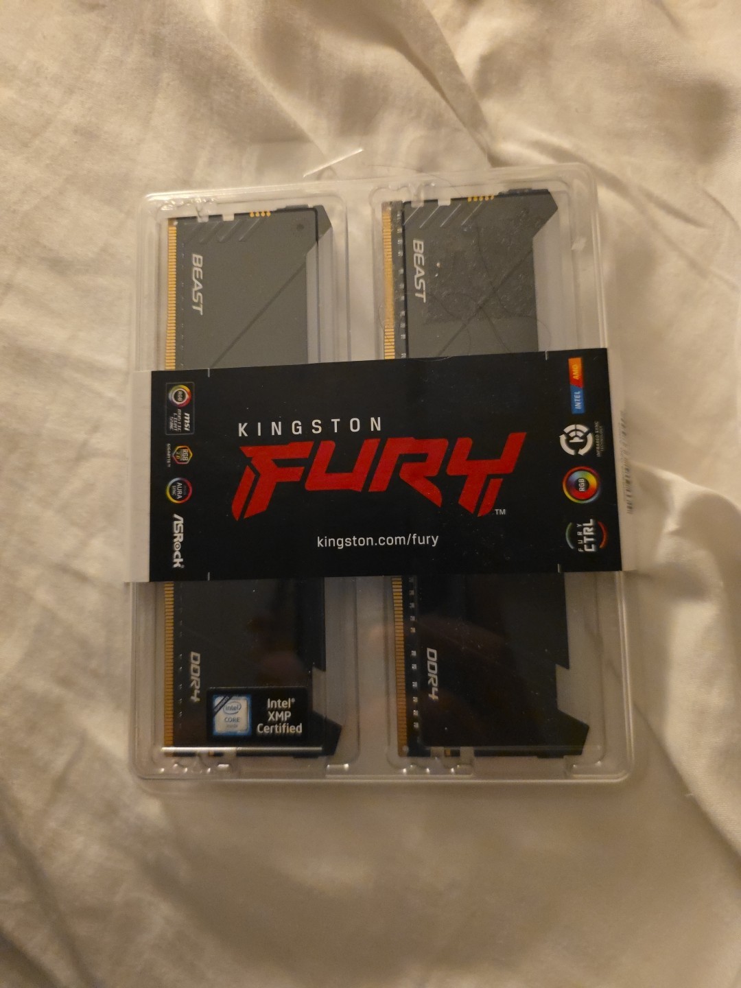 Kingston FURY Beast RGB DDR4 16 GB (2 x 8 GB) KF436C17BB2AK2/16