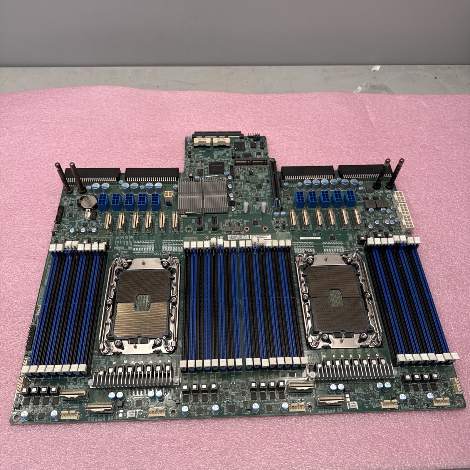 Supermicro X12DPG-OA6 Server Motherboard Intel C621A DDR4 VGA Serverboard