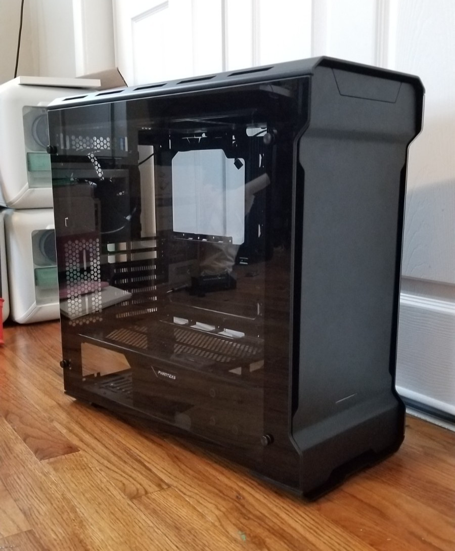 Phanteks Enthoo Evolv ATX Computer Case – Tempered Glass Edition, Satin Black