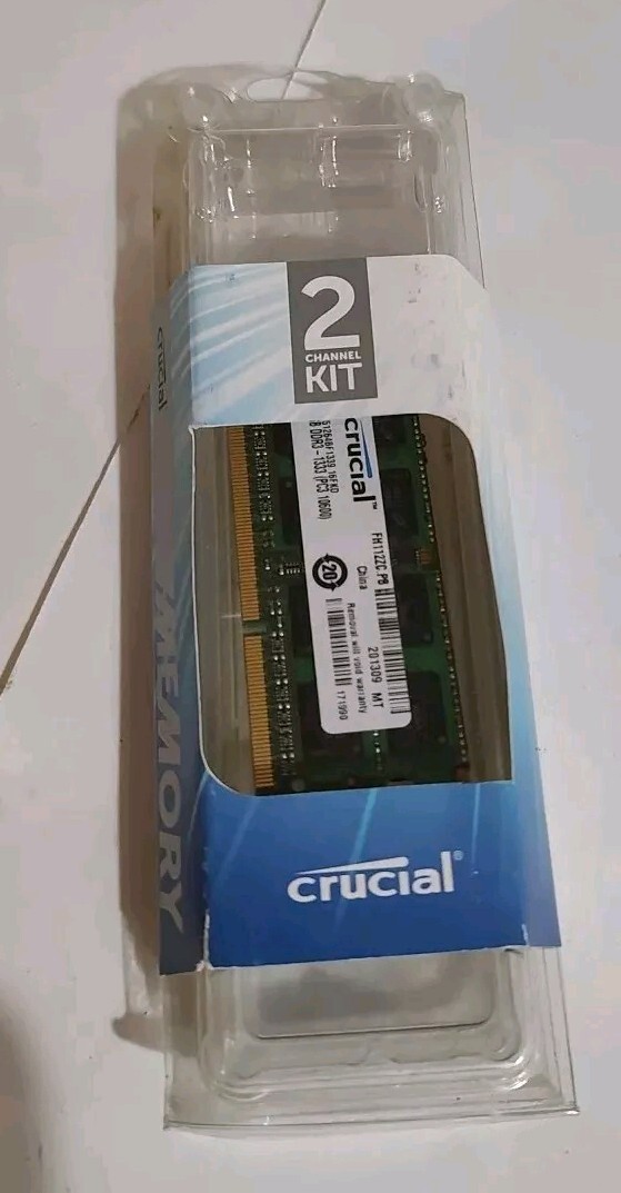 Crucial 4GB Kit 2 x 4GB 4GB DDR3-1333 SODIMM 1.35V Laptop RAM Memory 1.35V