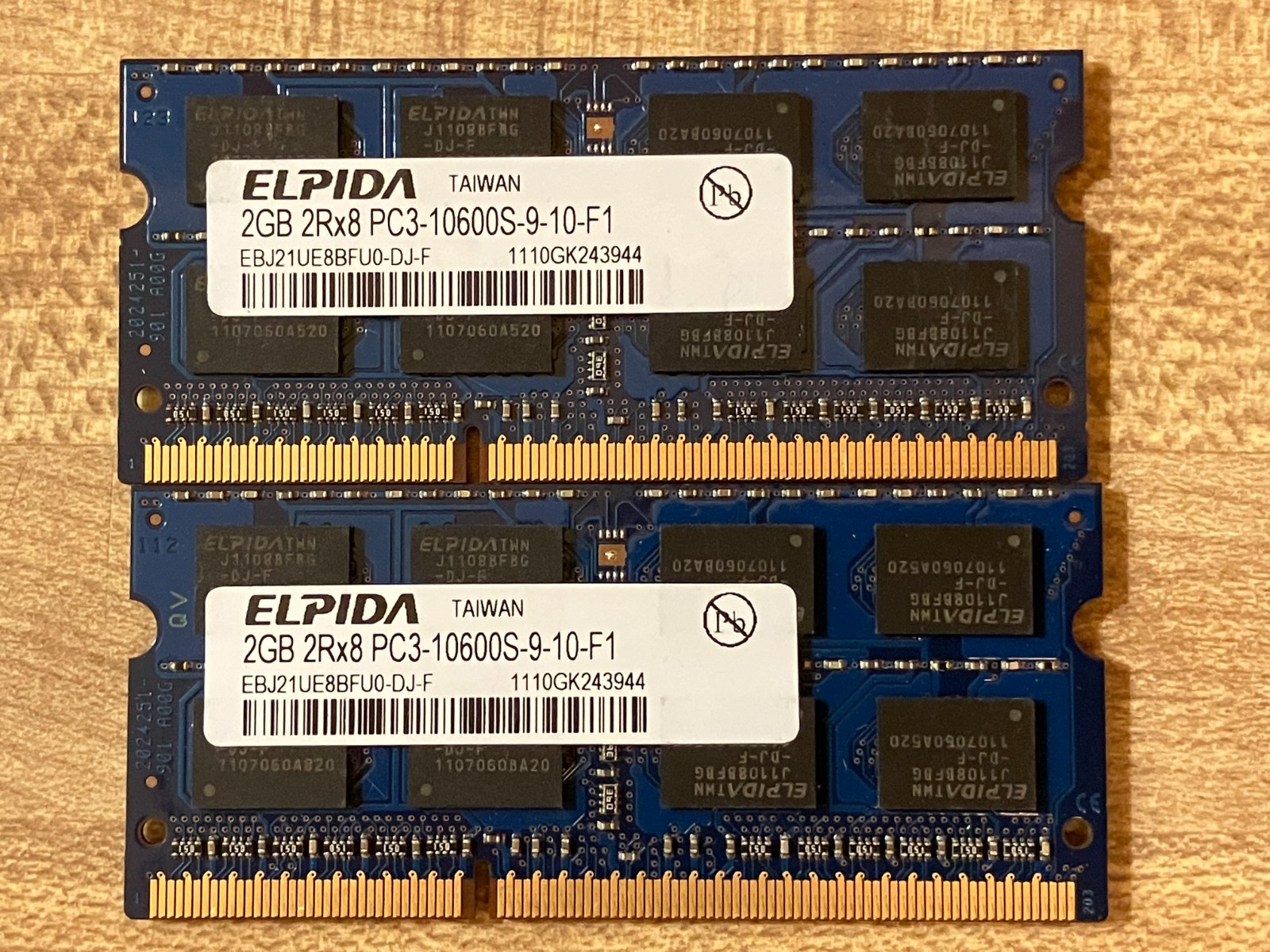 Gently Used Elpida 4GB PC3-10600S-9-10-F1 Notebook Ram Kit