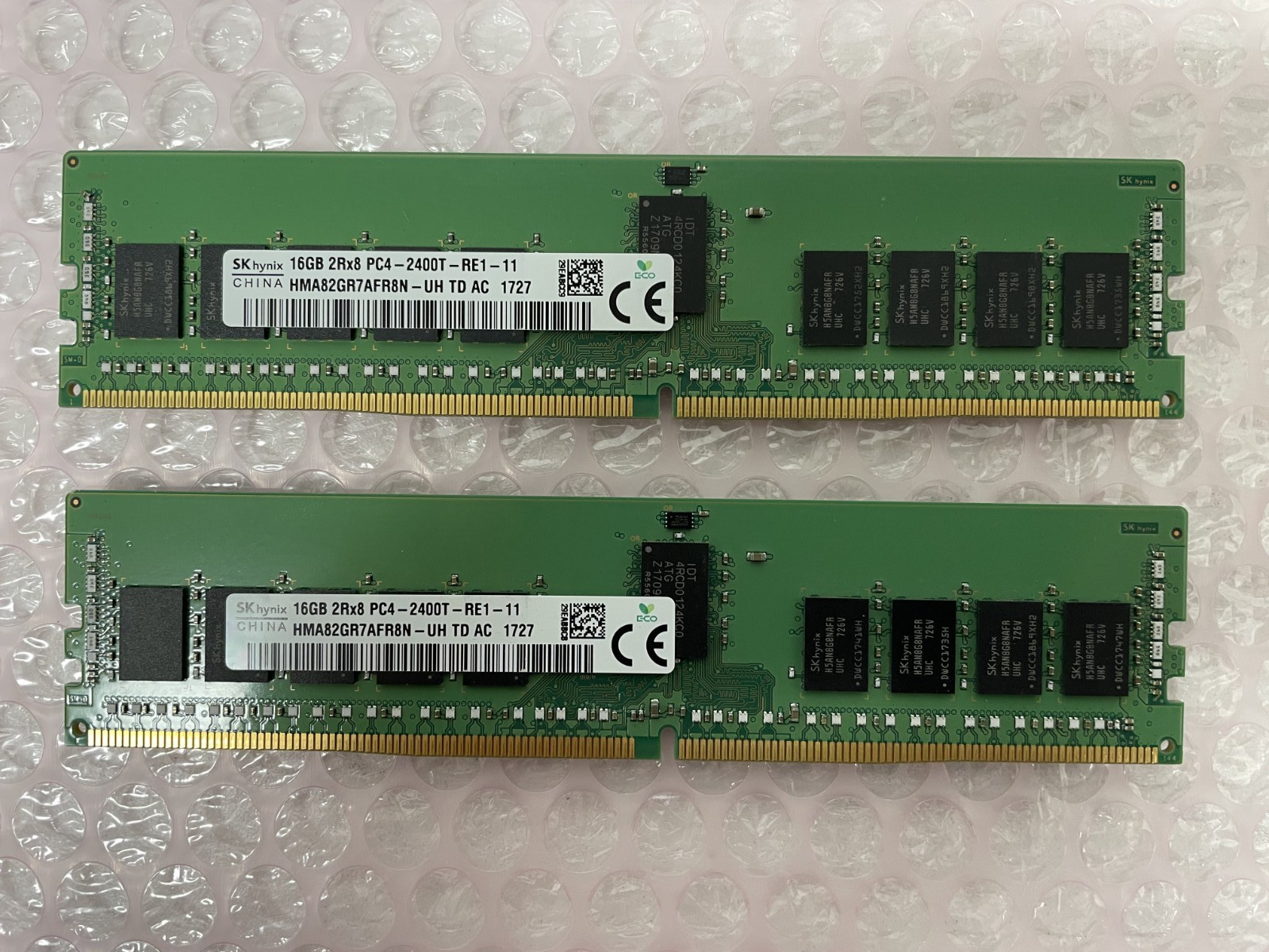 Lot(2) SK hynix 16GB 2Rx8 DDR4-2400T PC4-19200 Server Memory HMA82GR7AFR8N-UH