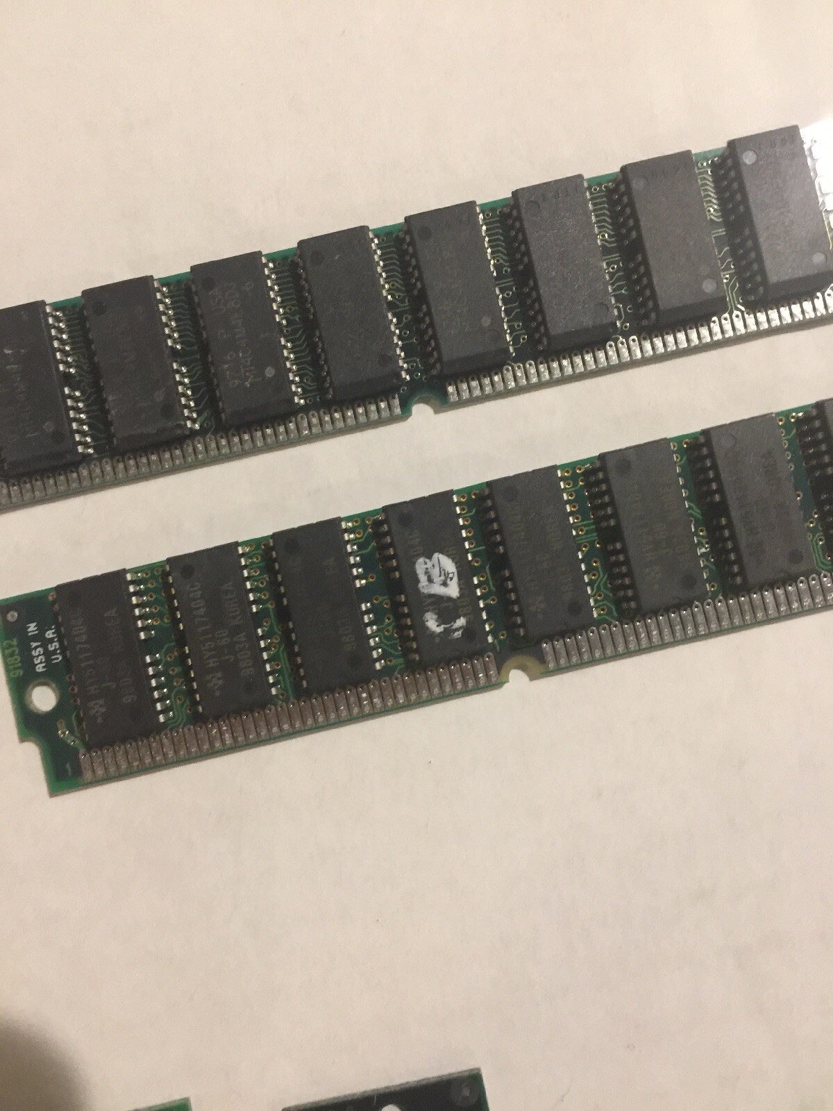 32MB EDO (2pcs of 16mb) 60NS SIMM 72-PIN 5V 2X32 for IBM PC or MAC Macintosh