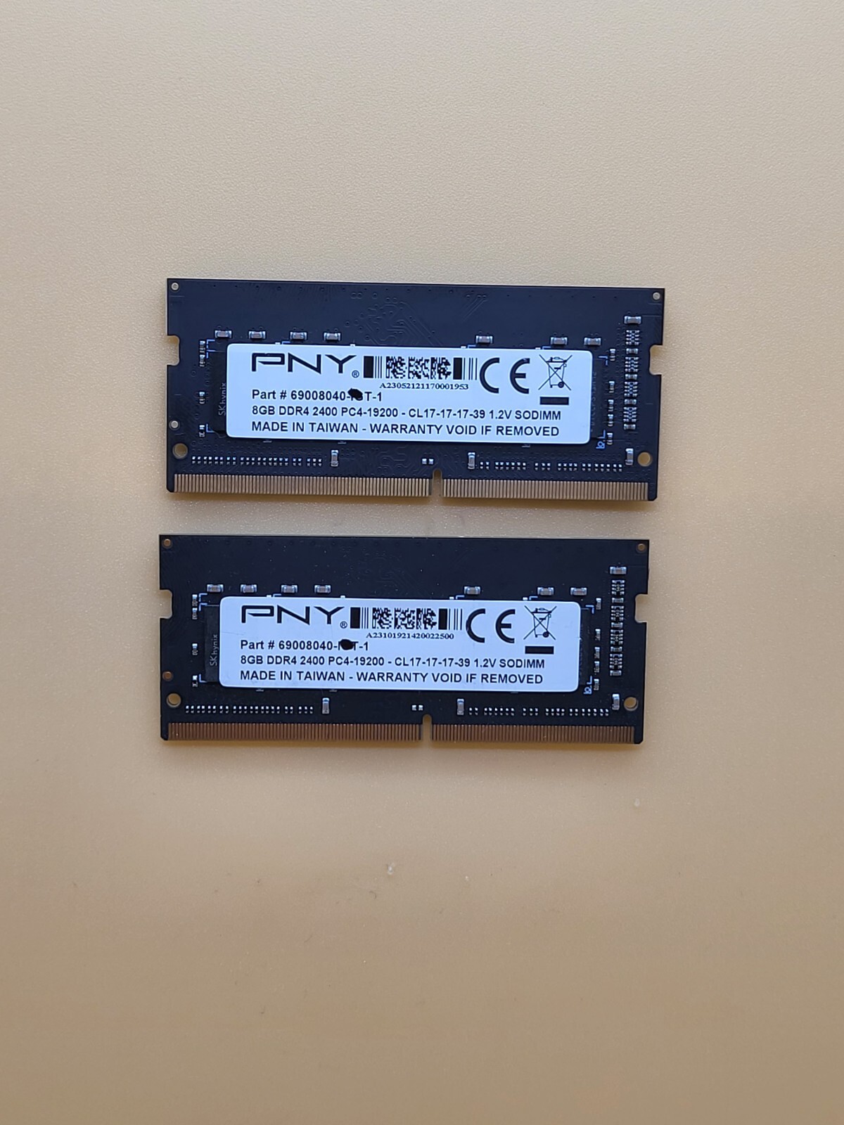 PNY 8GB x 2 Total 16GB DDR4 2400 PC4-19200 CL17 1.2V SODIMM Laptop Ram