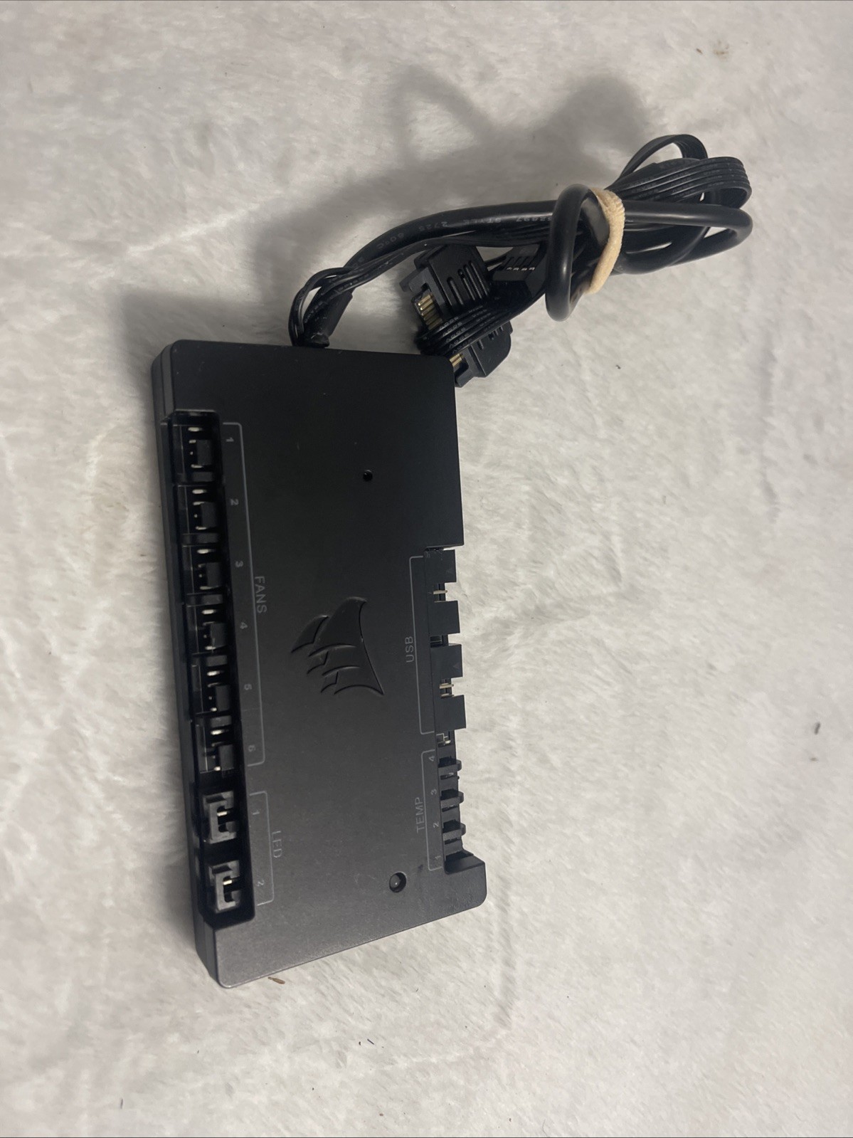 Corsair iCUE Commander PRO RGB Lighting and Fan Speed Controller CL-9011110-WW