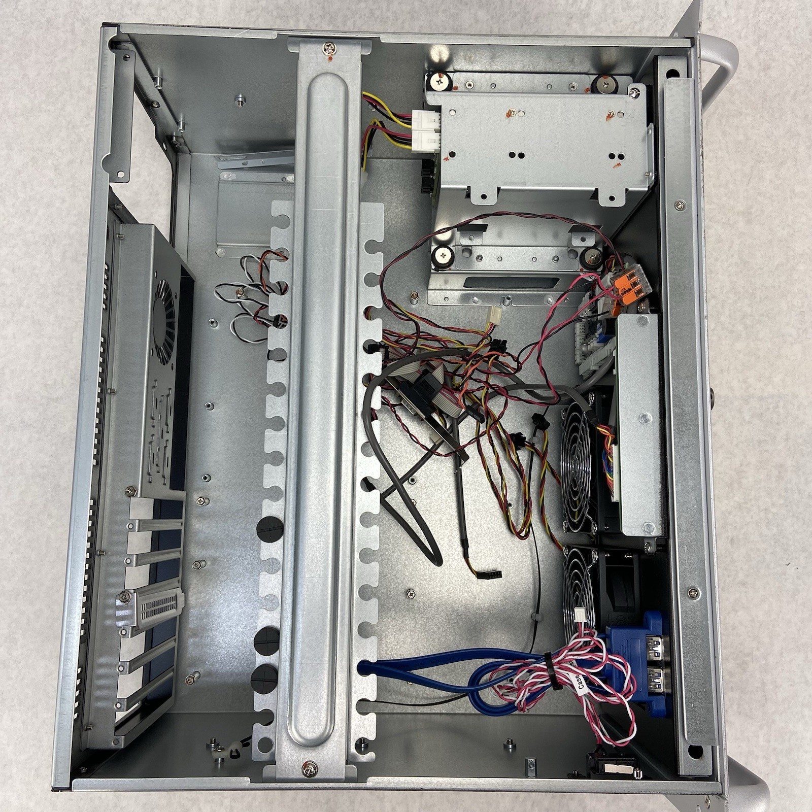 Advantech ACP-4020 4U Rackmount Chassis Bare Bones No PSU