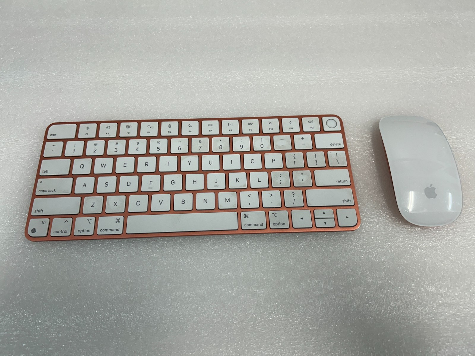 Genuine Used apple mouse Model A1657 and keyboard A2449 For 24″ iMac M1 M2 M3