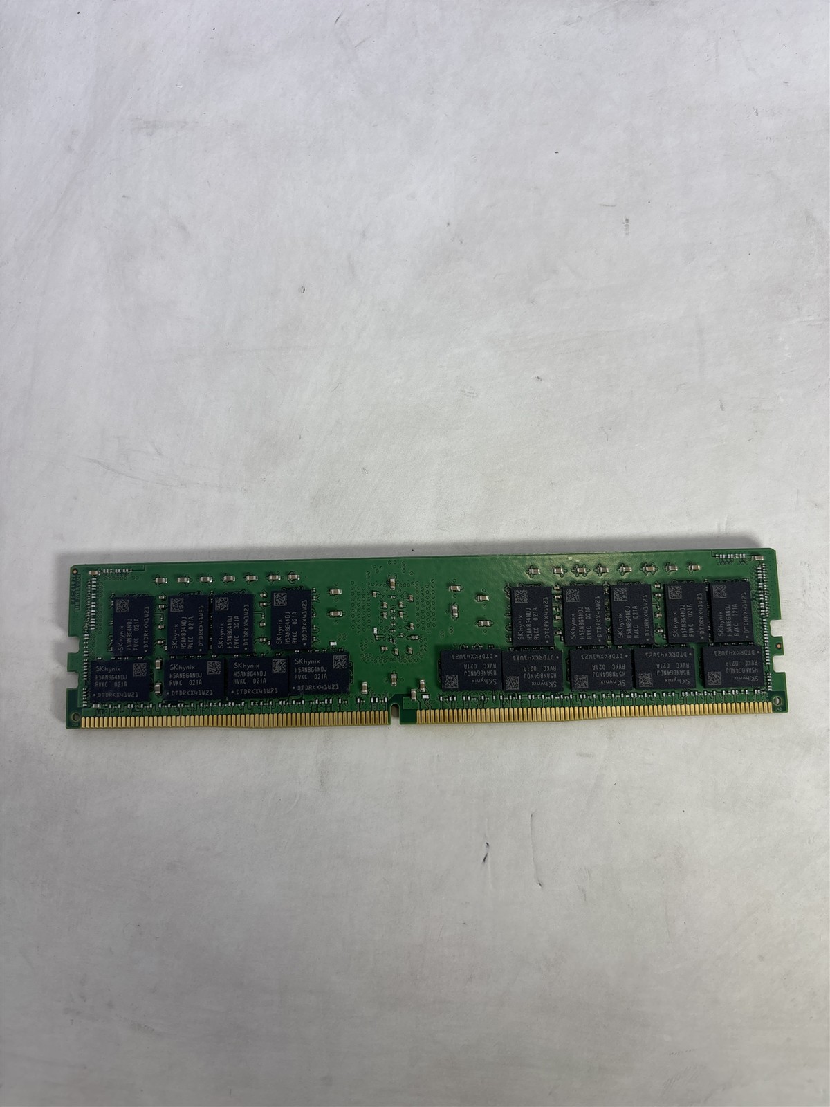 SK Hynix 32GB 2RX4 PC4-21300 DDR4-2666 Server RAM HMA84GR7DJR4N-VK