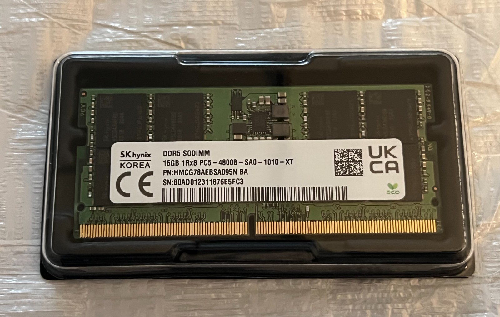SK Hynix 16GB 1Rx8 PC5-4800B DDR5 4800MHz SODIMM Laptop Memory HMCG78AEBSA095N