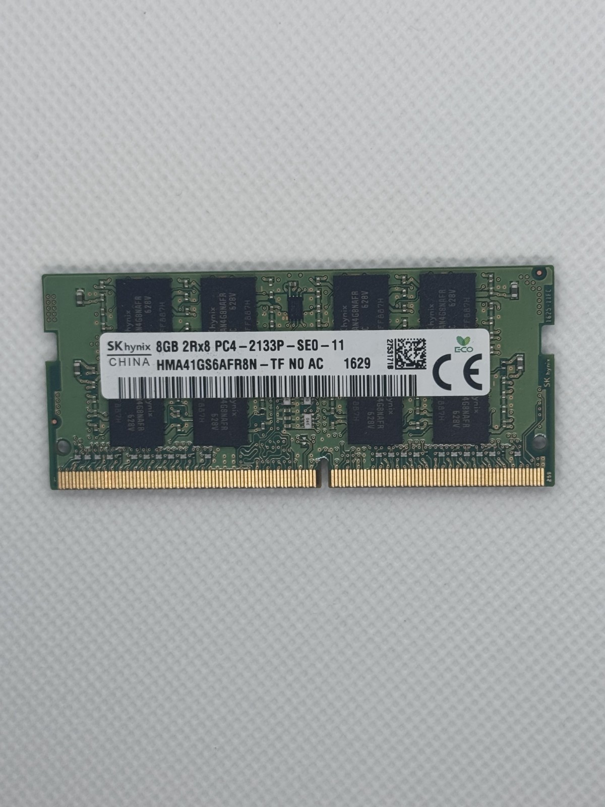SK HYNIX 8Gb DDR4 2Rx8 LAPTOP SODIMM MEMORY RAM PC4-2133P HMA41GS6AFR8N-TF