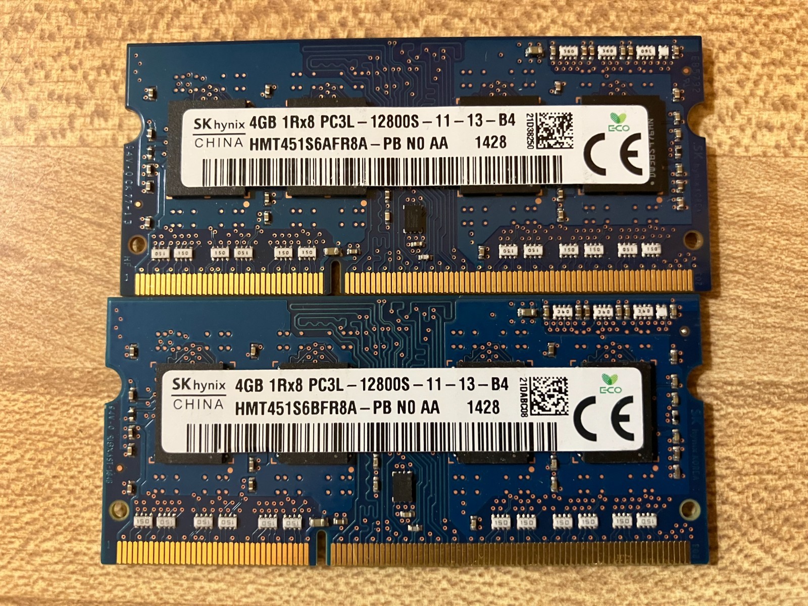Gently Used Hynix 8GB PC3L-12800S-11-13-B4 Notebook Ram Kit