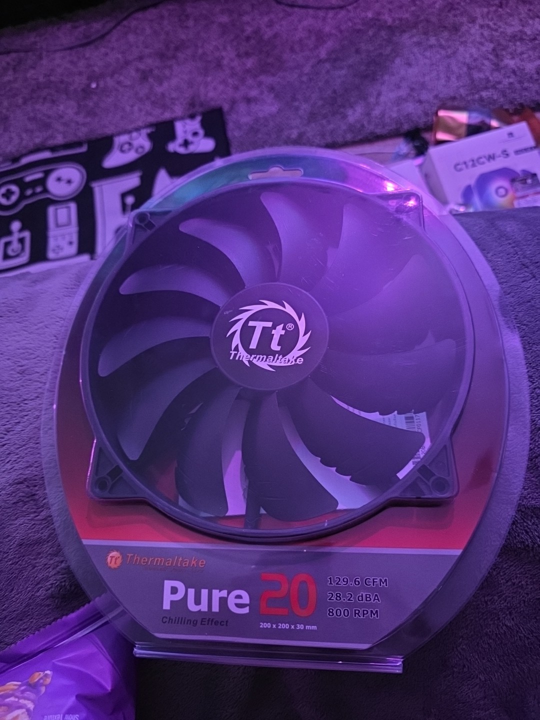 Thermaltake Pure 20 Computer Case Fan 200mm Black NEW