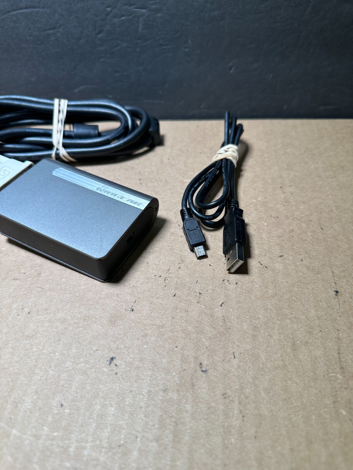 IOGEAR GUC2020DW6 DisplayLink External DVI Video Card USB 2.0 (w/USB Cable)