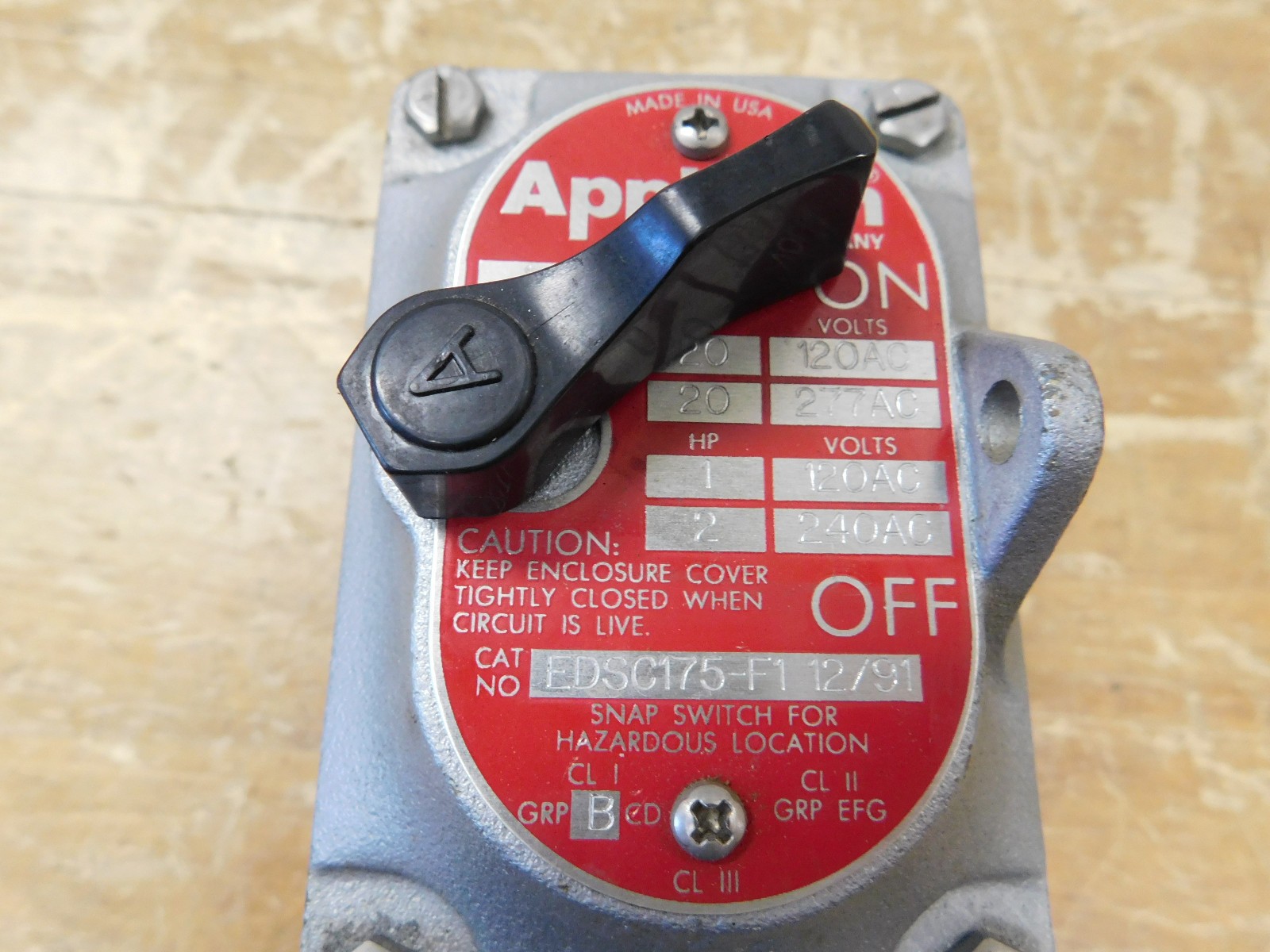 Appleton Electric EDSC175-F1 20AMP Electric Switch Hazardous Locations used JNC
