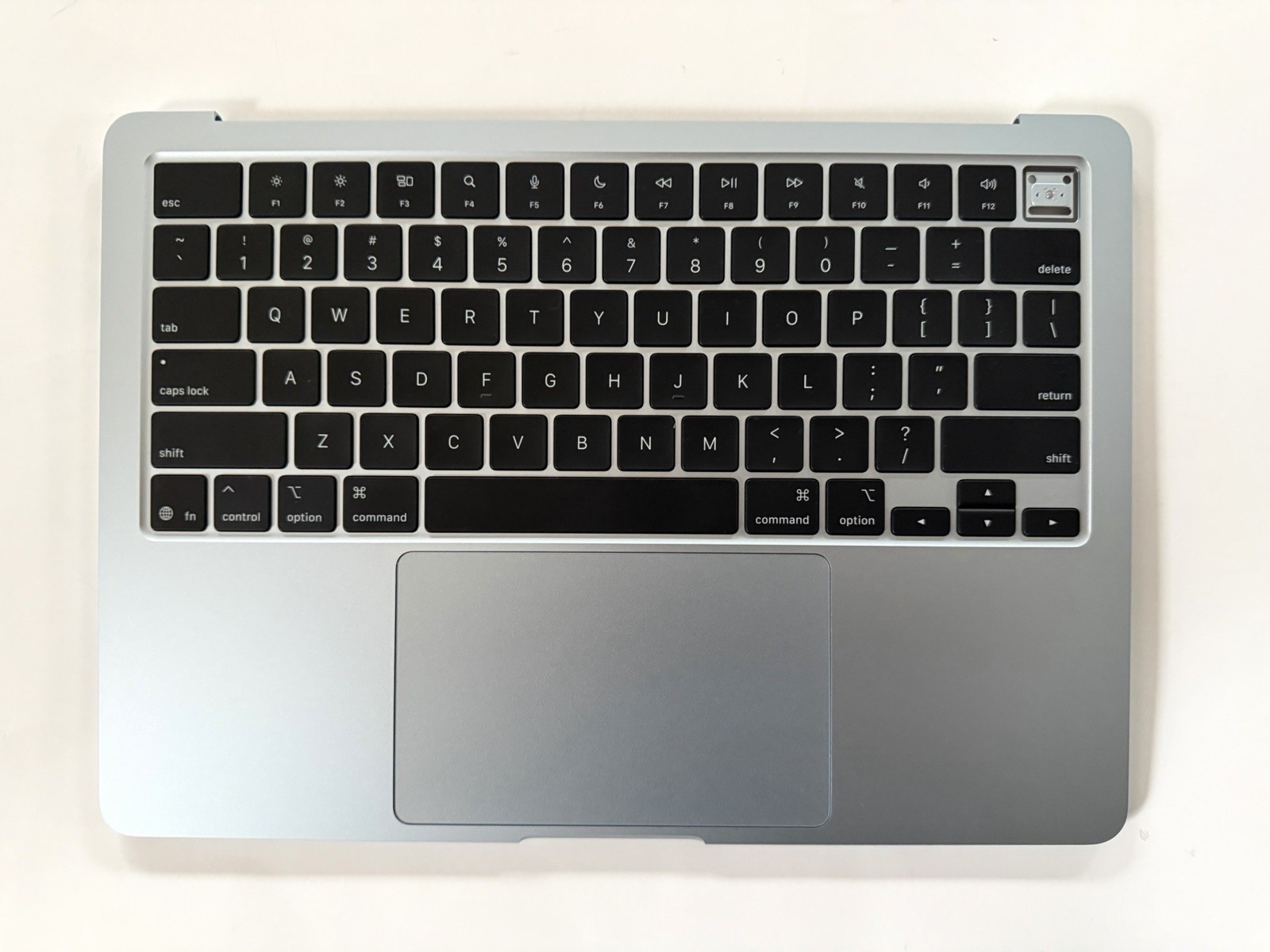 Apple MacBook Air 13″ M4 2025 A3240 Top case Sky Blue Genuine – warranty NEW