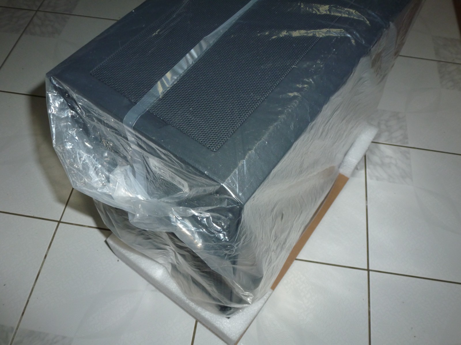Phanteks Eclipse G400A Tempered Glass ATX Mid-Tower Computer Case Black – OB!!