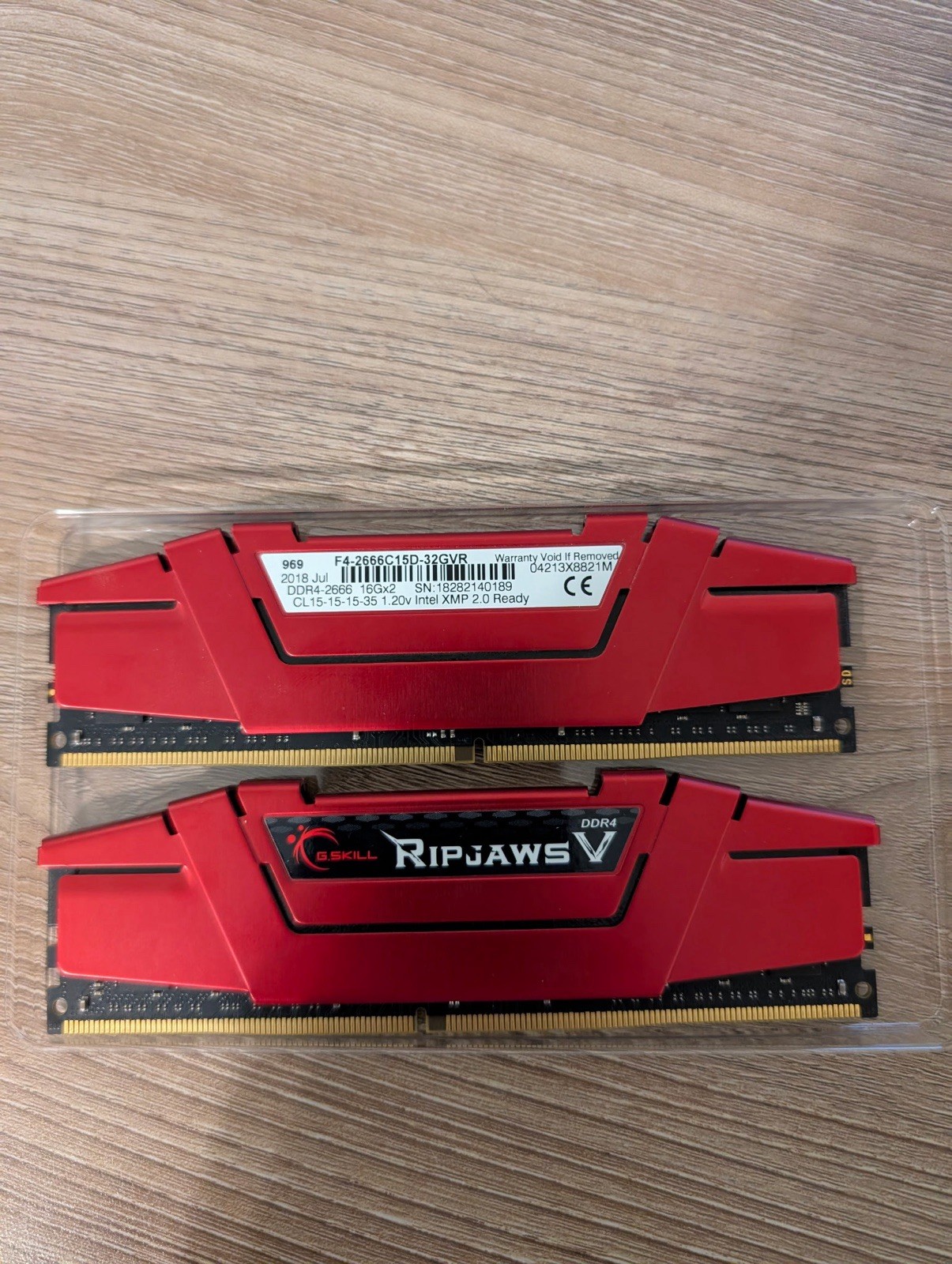 G.Skill Ripjaws V Series 32GB(2x16GB) Desktop Memory – F4-2666C15D-32GVR