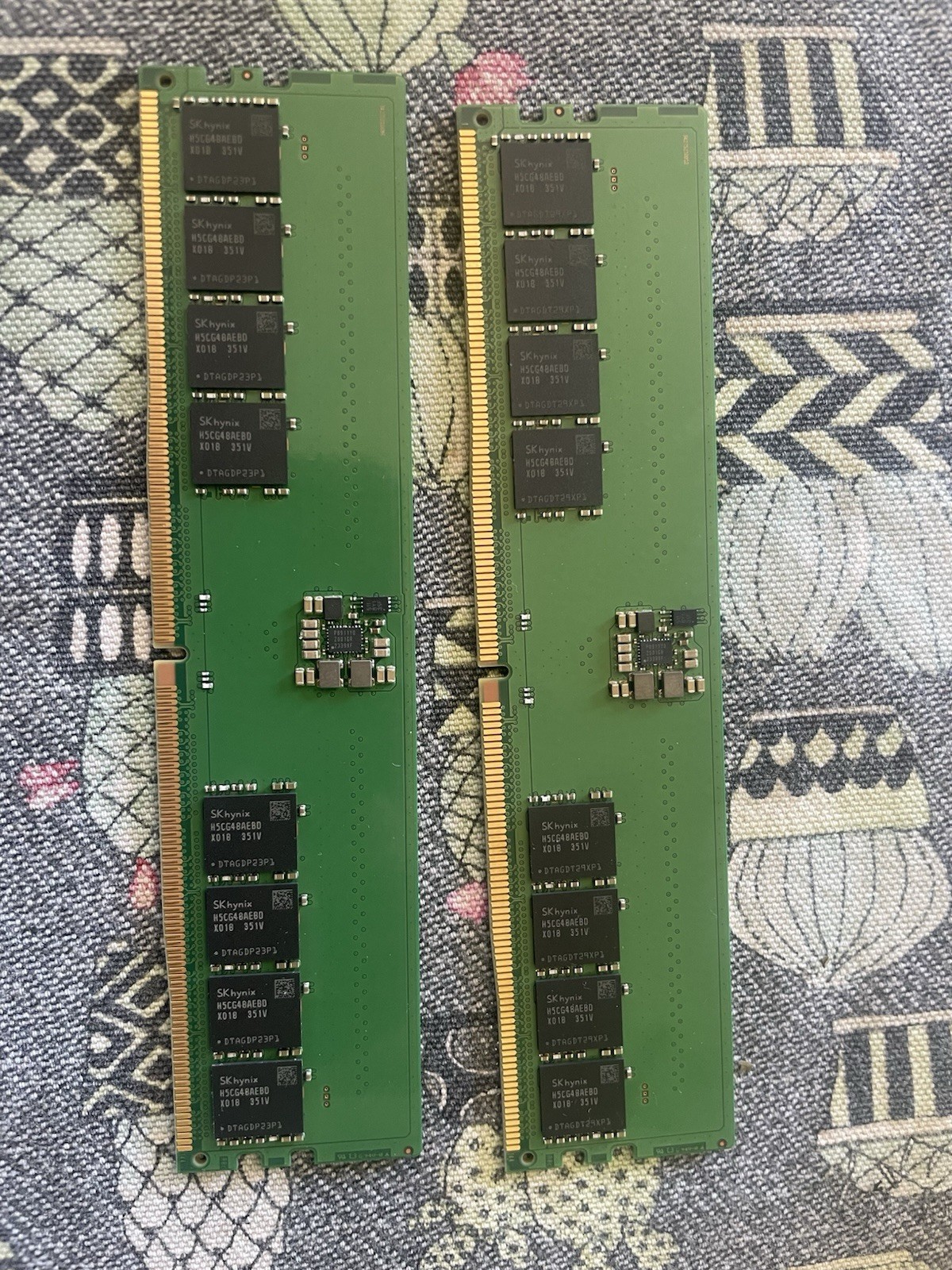SK Hynix (32 GB) (16GBX2) DDR5 4800mhz UDIMM 4800B PC5-4800B Tested