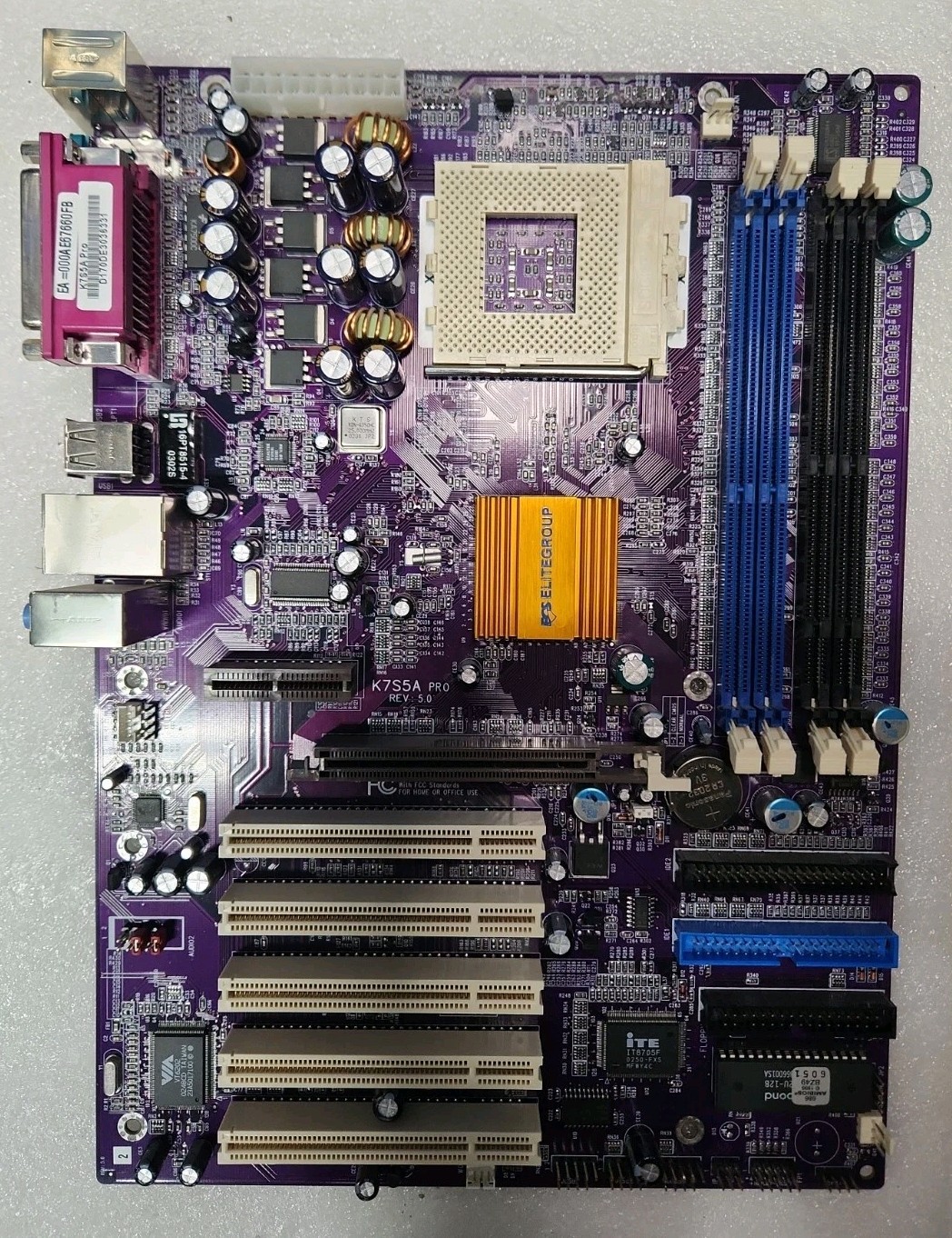 ECS K7S5A PRO REV:5.0 Motherboard