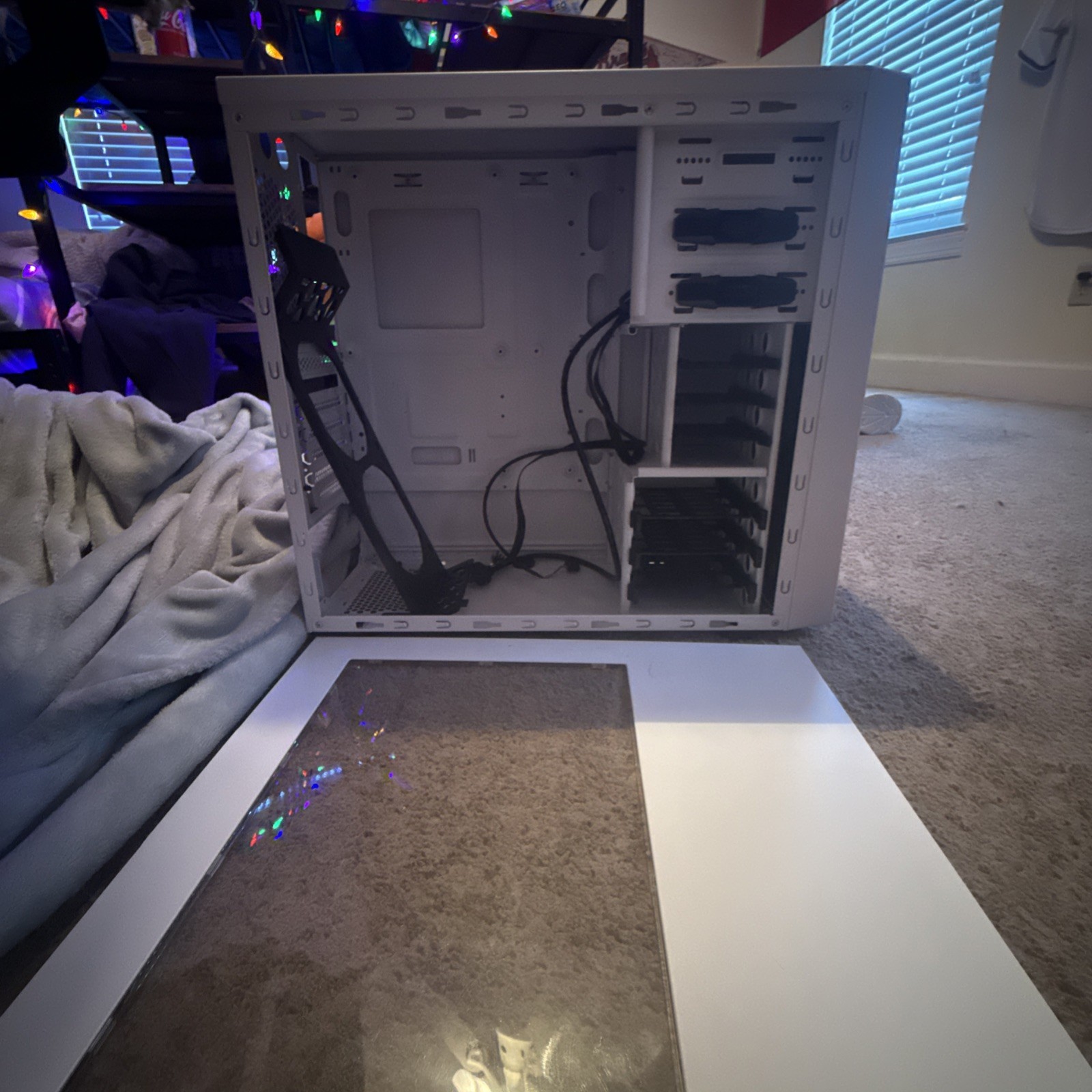 BitFenix PC Gaming Case – white