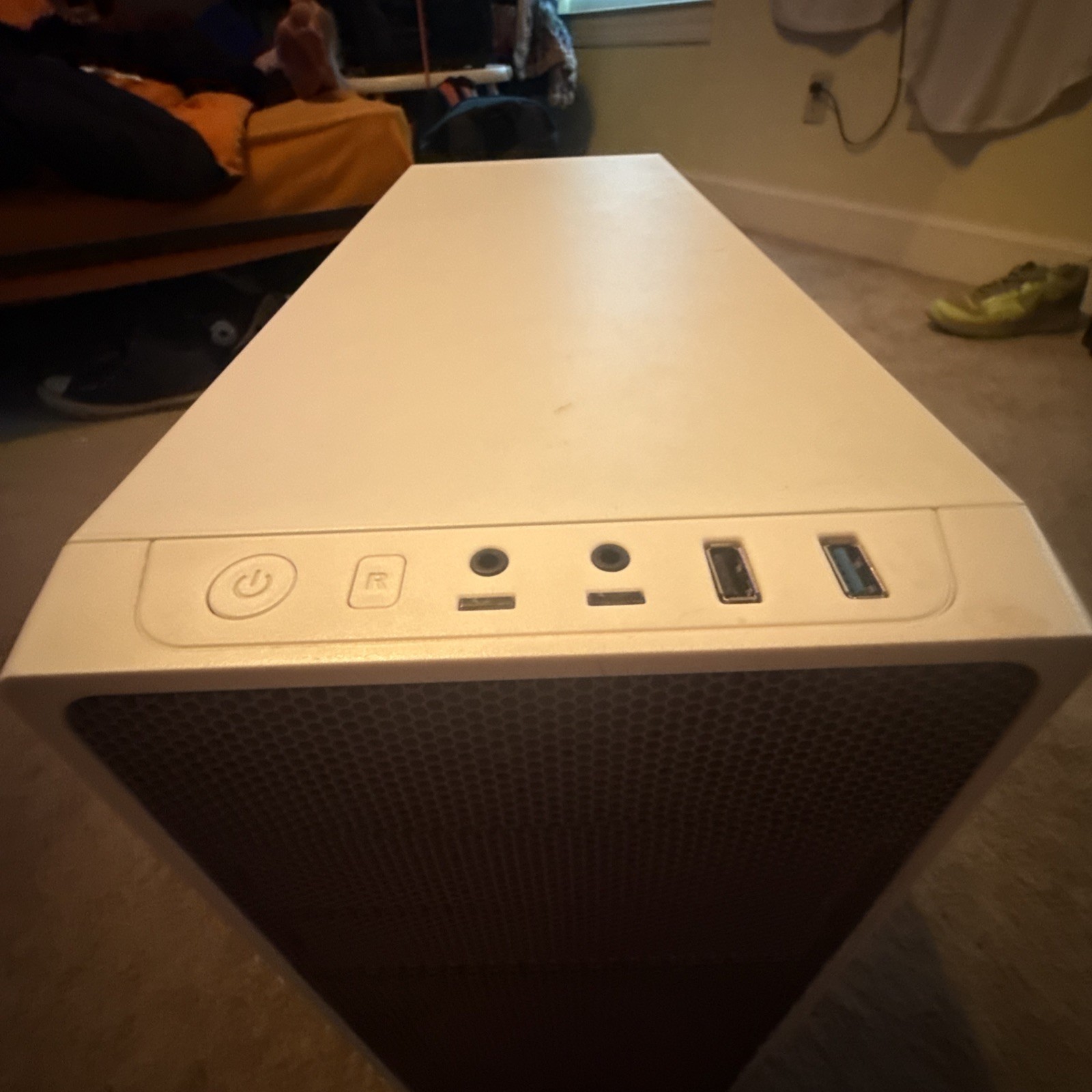 BitFenix PC Gaming Case – white