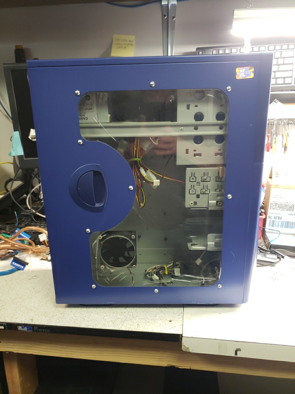 generic Classic Max Storage case blue with 300w power supply & extras free ship