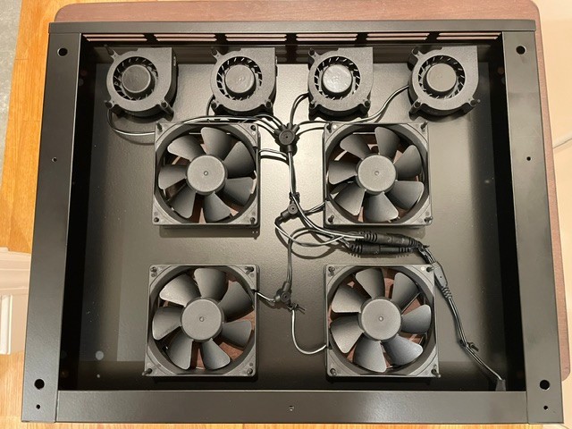 Cool Components CP-CC-FL….4 Front Exhaust Fans Cooling System w/ Power Supply