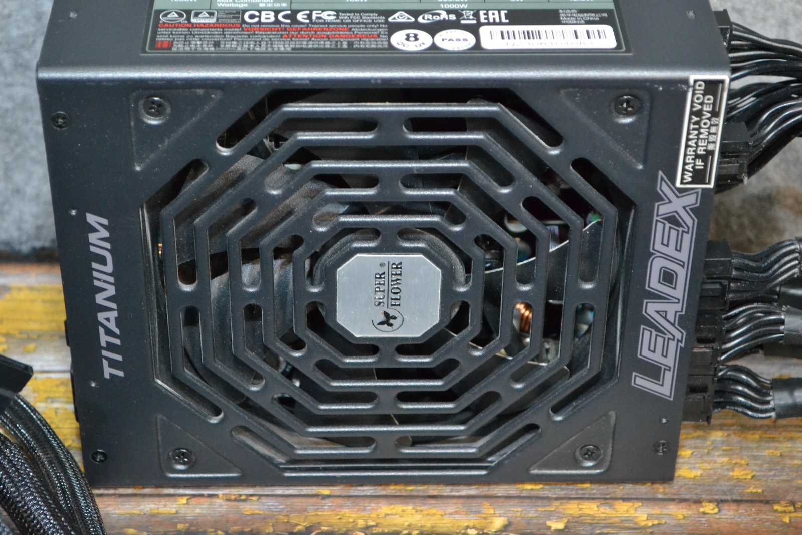 Super Flower Leadex Titanium 1000W Modular Power Supply Black PSU – Tested!