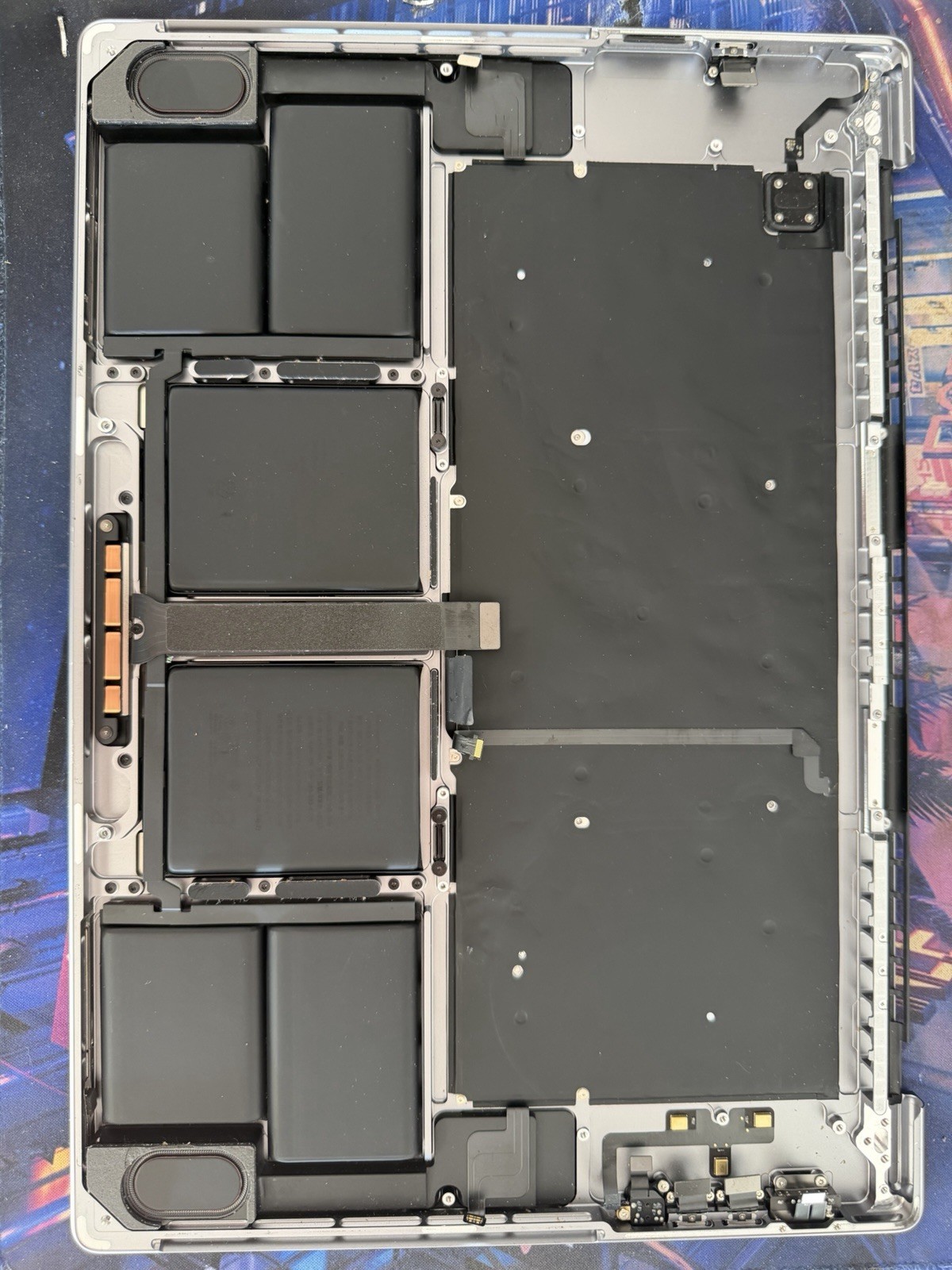 2021 16” MacBook Pro Shell, Battery, ALL PORTS, Speakers, Connectors A+ No WiFi