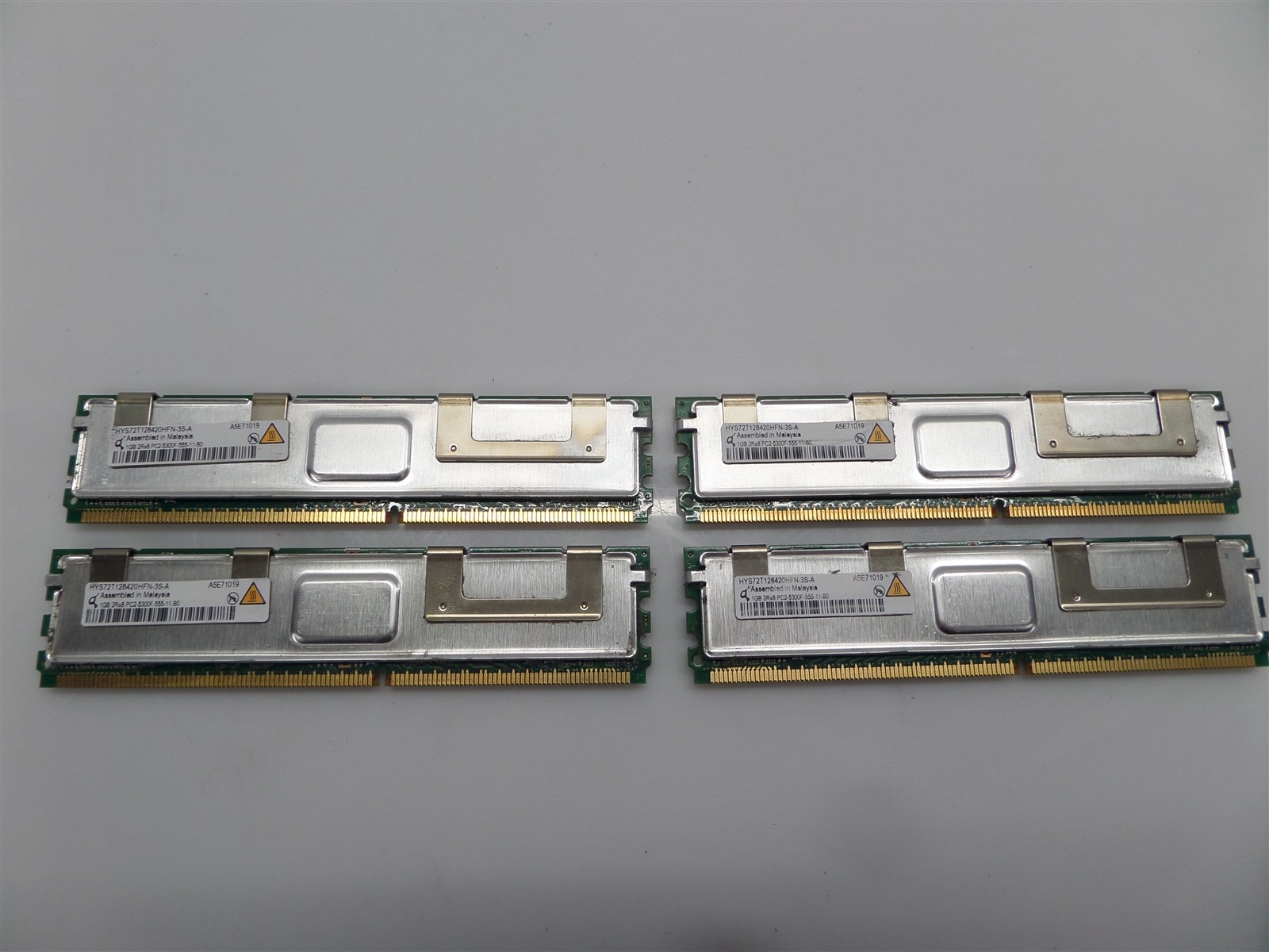 Lot Of 4 Qimonda 4GB (4X1GB) HYS72T128420HFN-3S-A PC2-5300 677MHz Server RAM